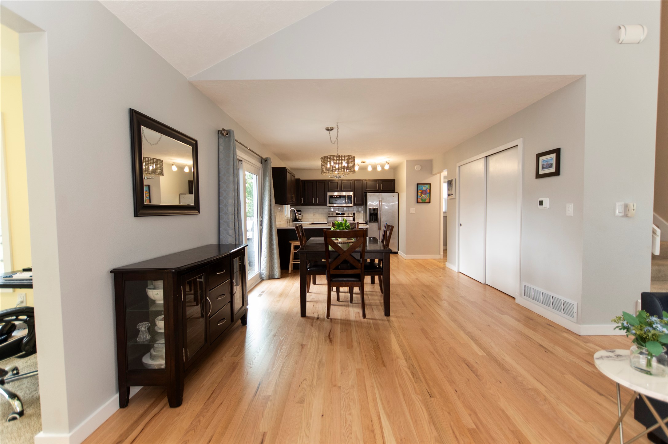 137 28th Court Property Photo 9