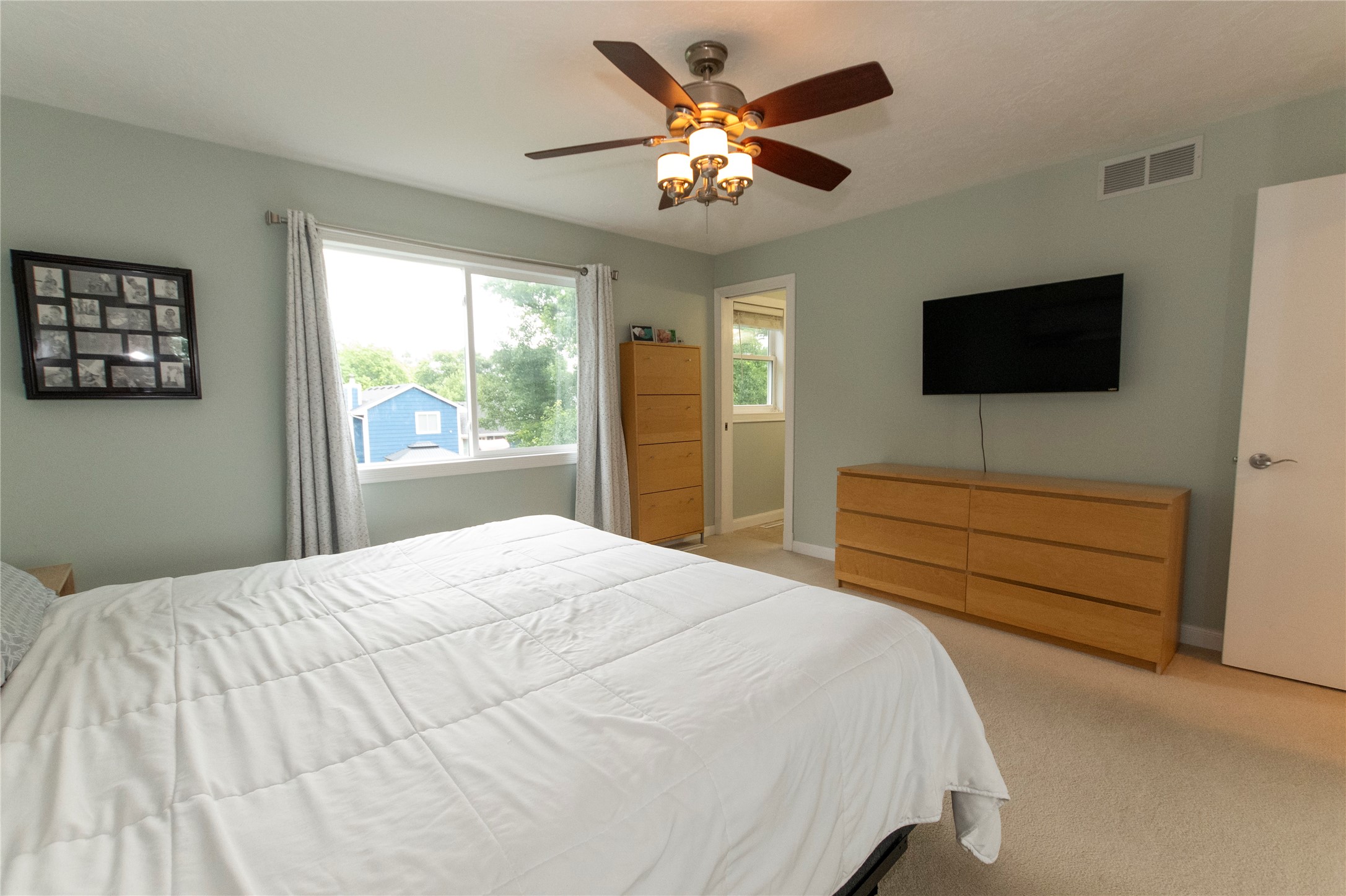 137 28th Court Property Photo 15