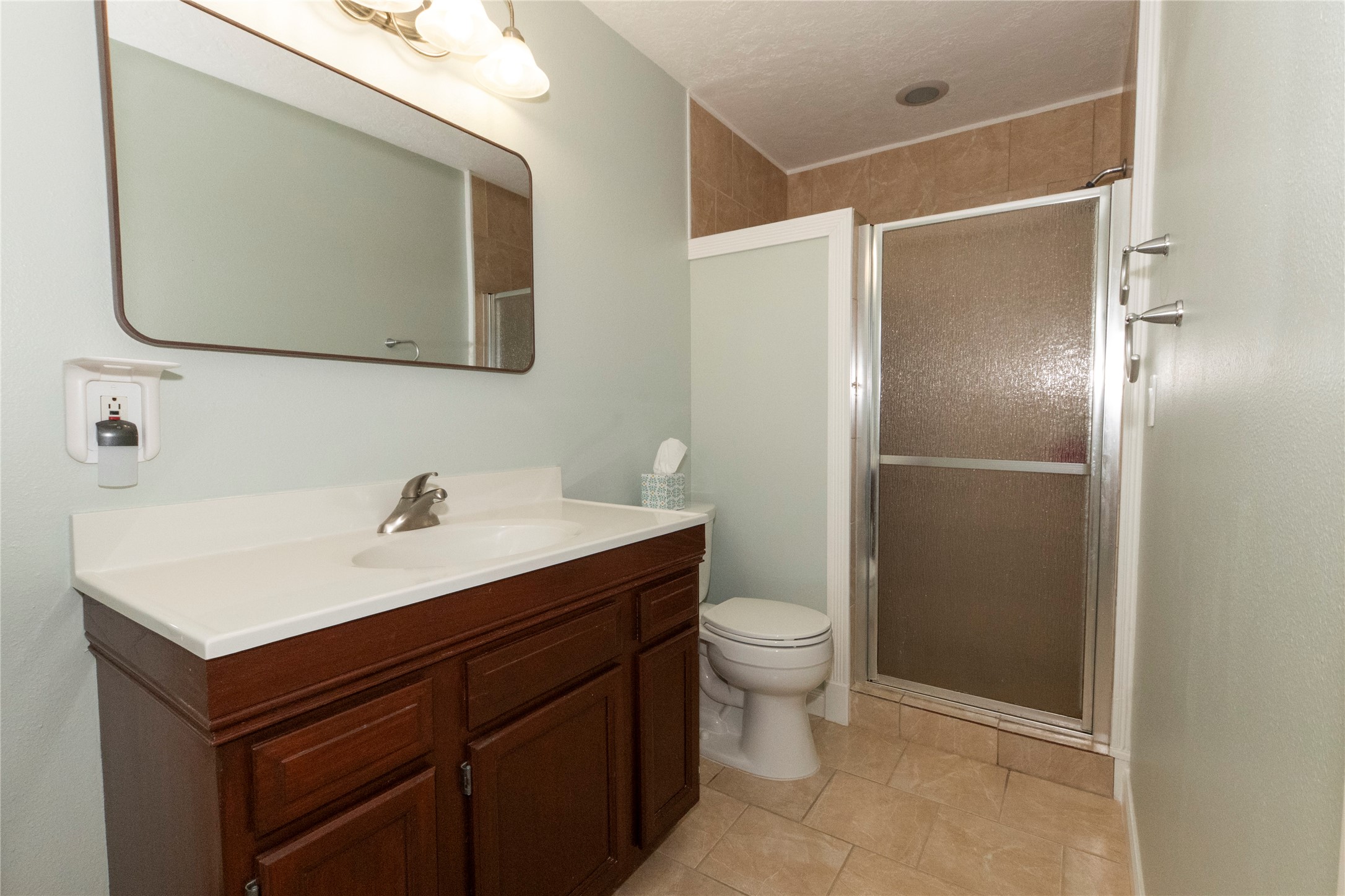 137 28th Court Property Photo 17