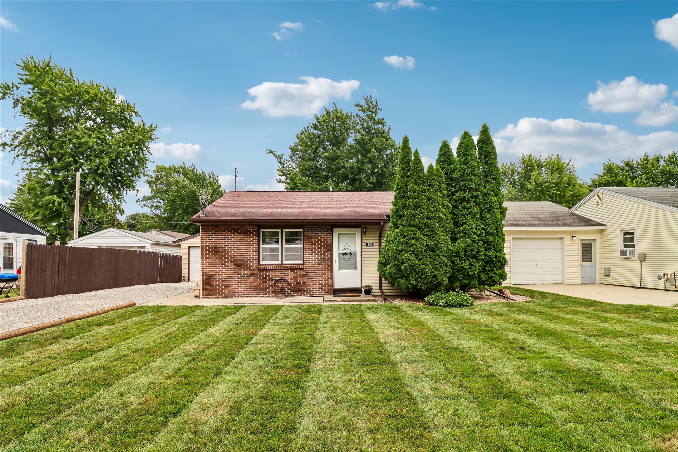 1108 Harding Road Property Photo 1