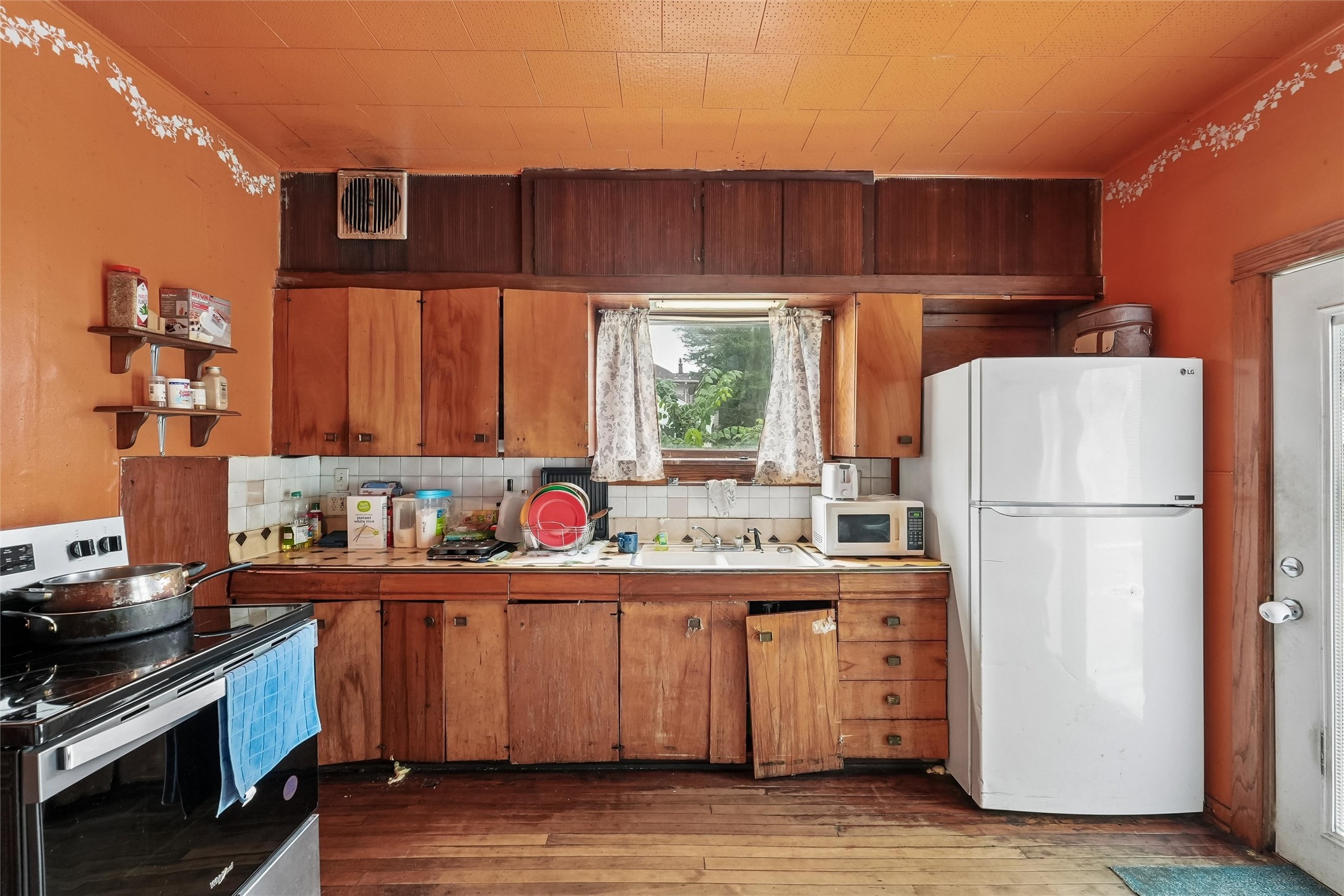 1164 19th Street Property Photo 14