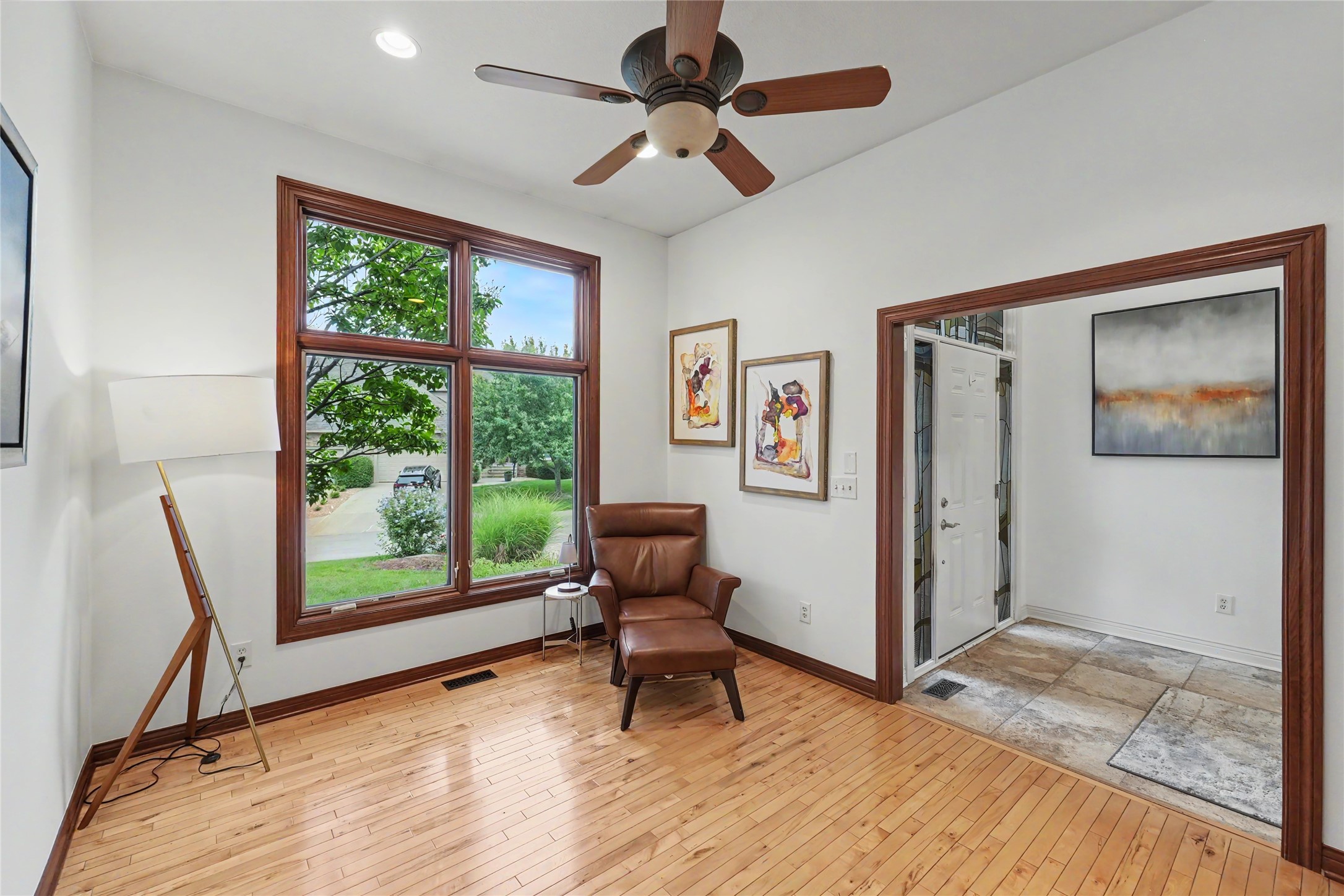 769 Glen Oaks Terrace Property Photo 5