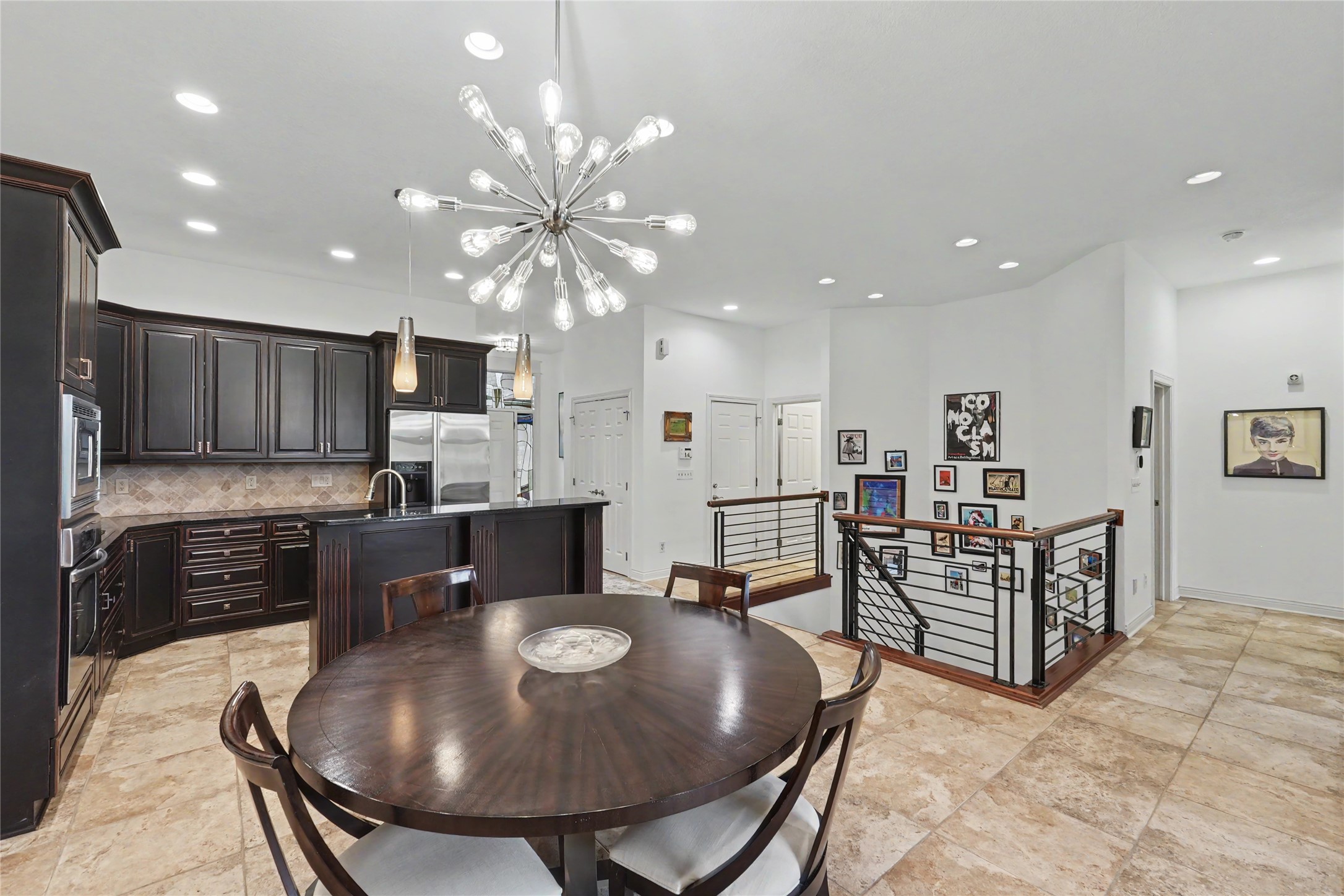 769 Glen Oaks Terrace Property Photo 10
