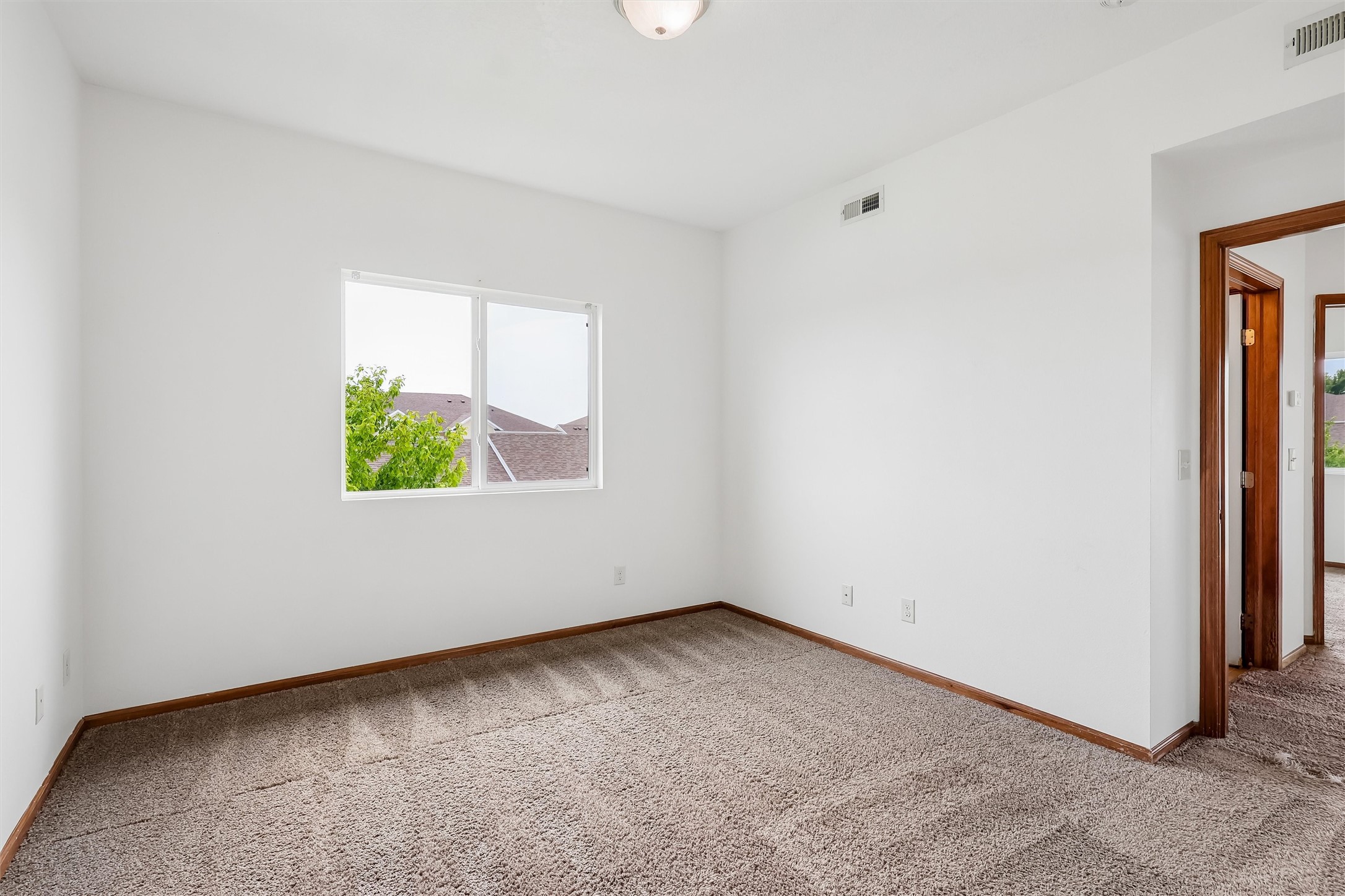 1825 Sw White Birch Circle 3 Property Photo 13