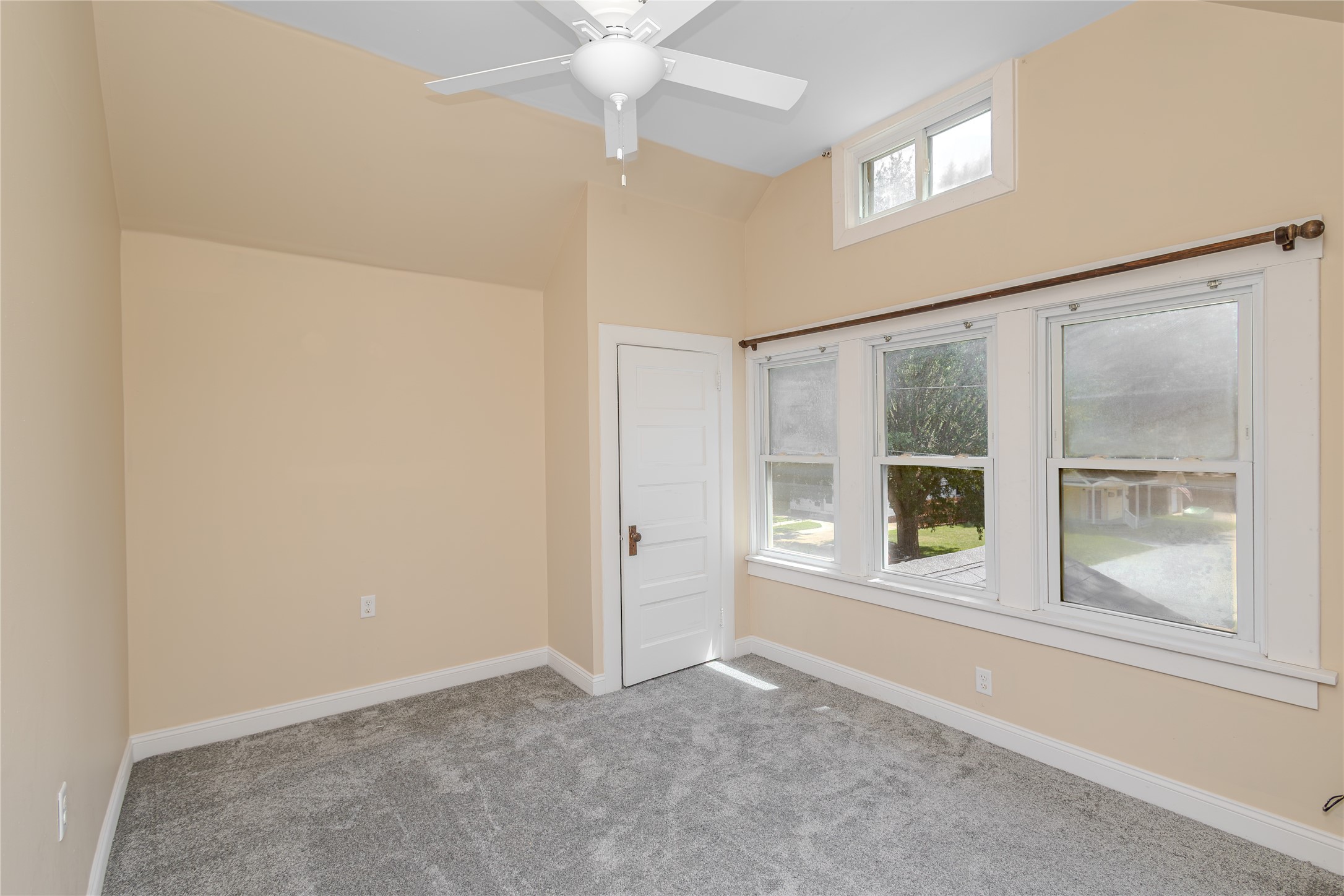 700 Arthur Avenue Property Photo 14
