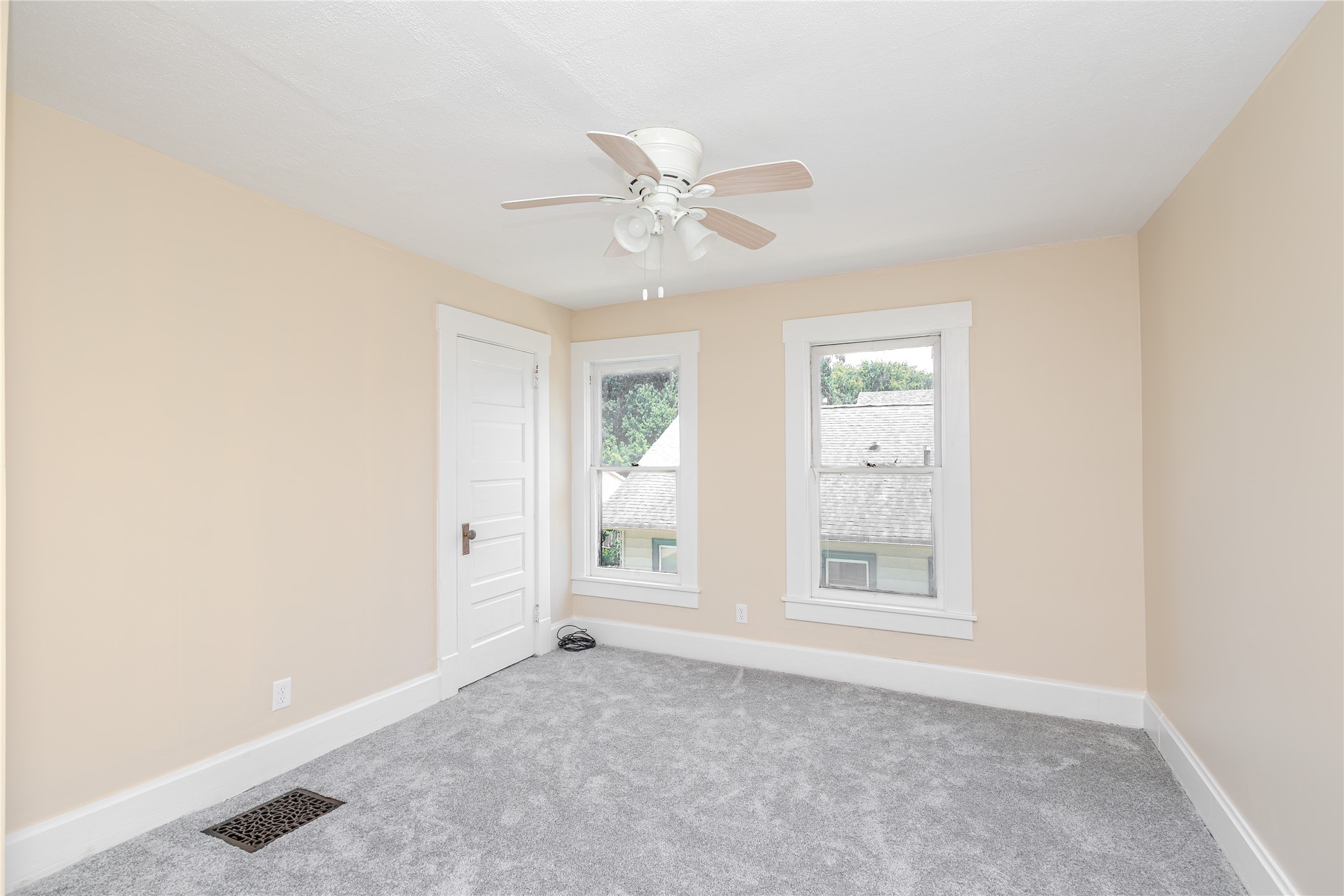 700 Arthur Avenue Property Photo 15