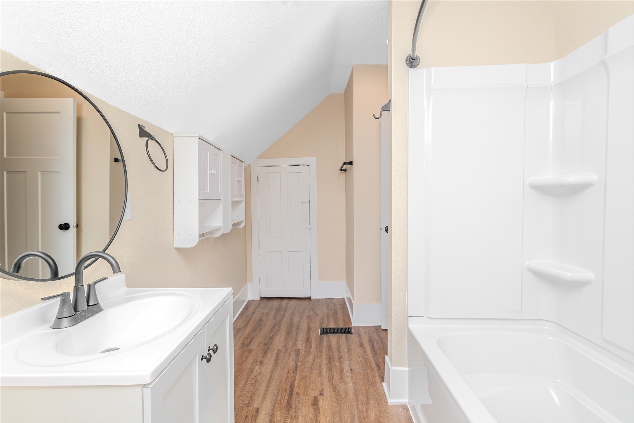 700 Arthur Avenue Property Photo 18