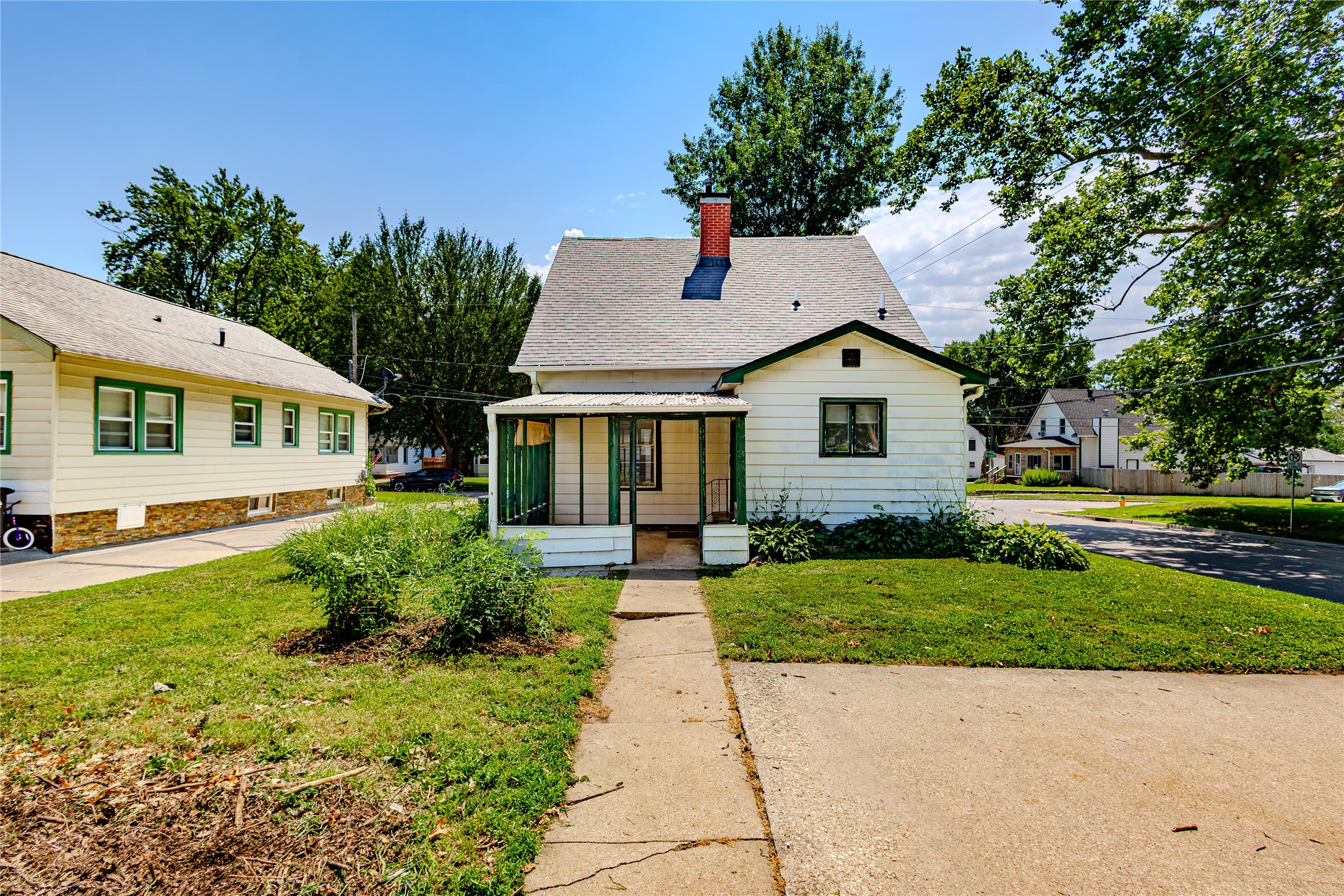 700 Arthur Avenue Property Photo 21