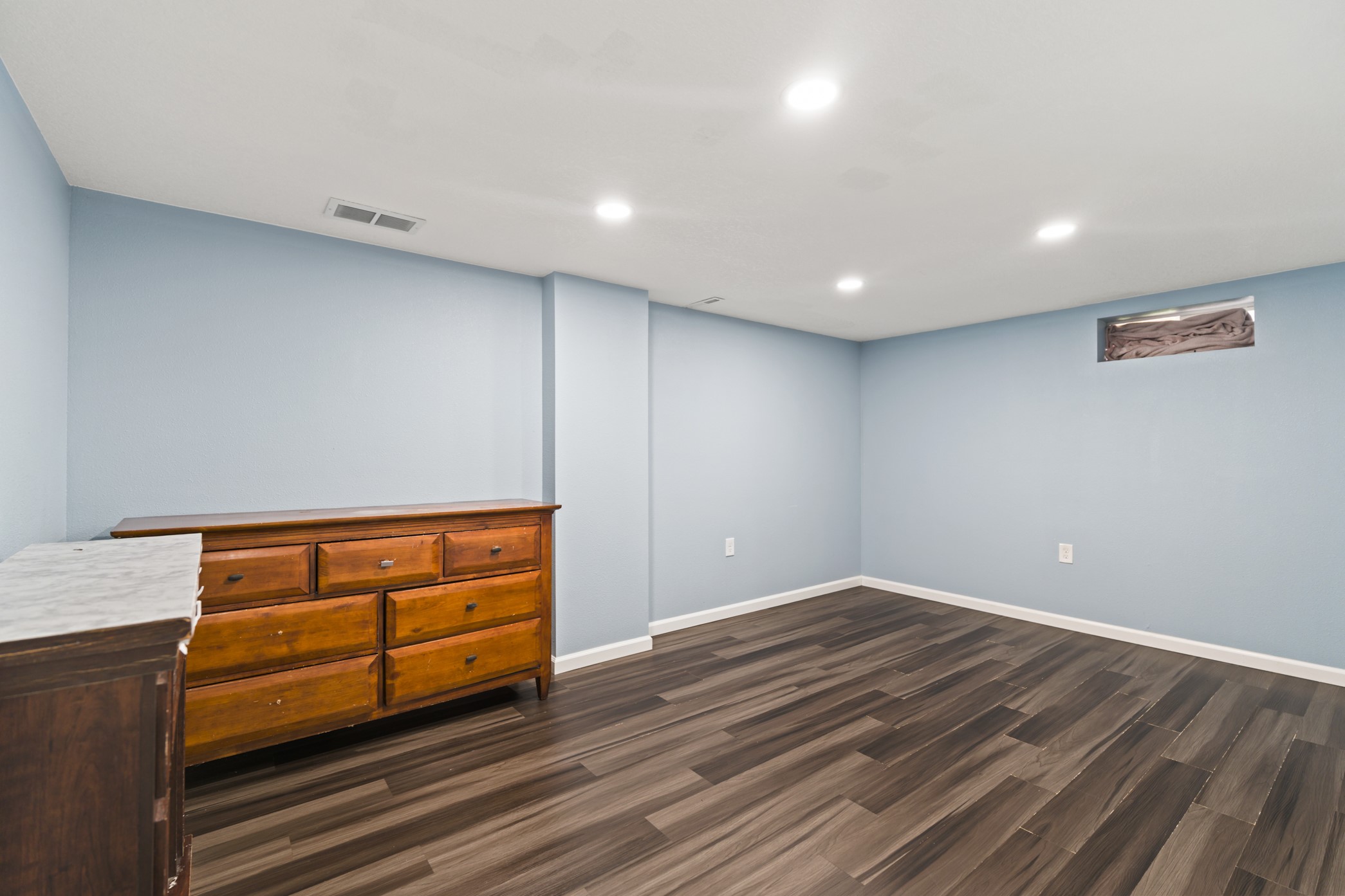 616 Creston Avenue Property Photo 26