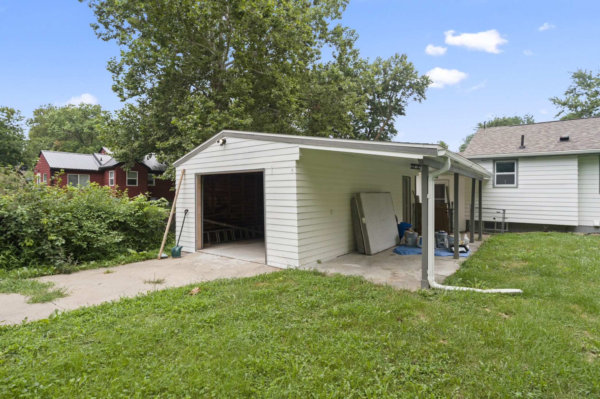 616 Creston Avenue Property Photo 33