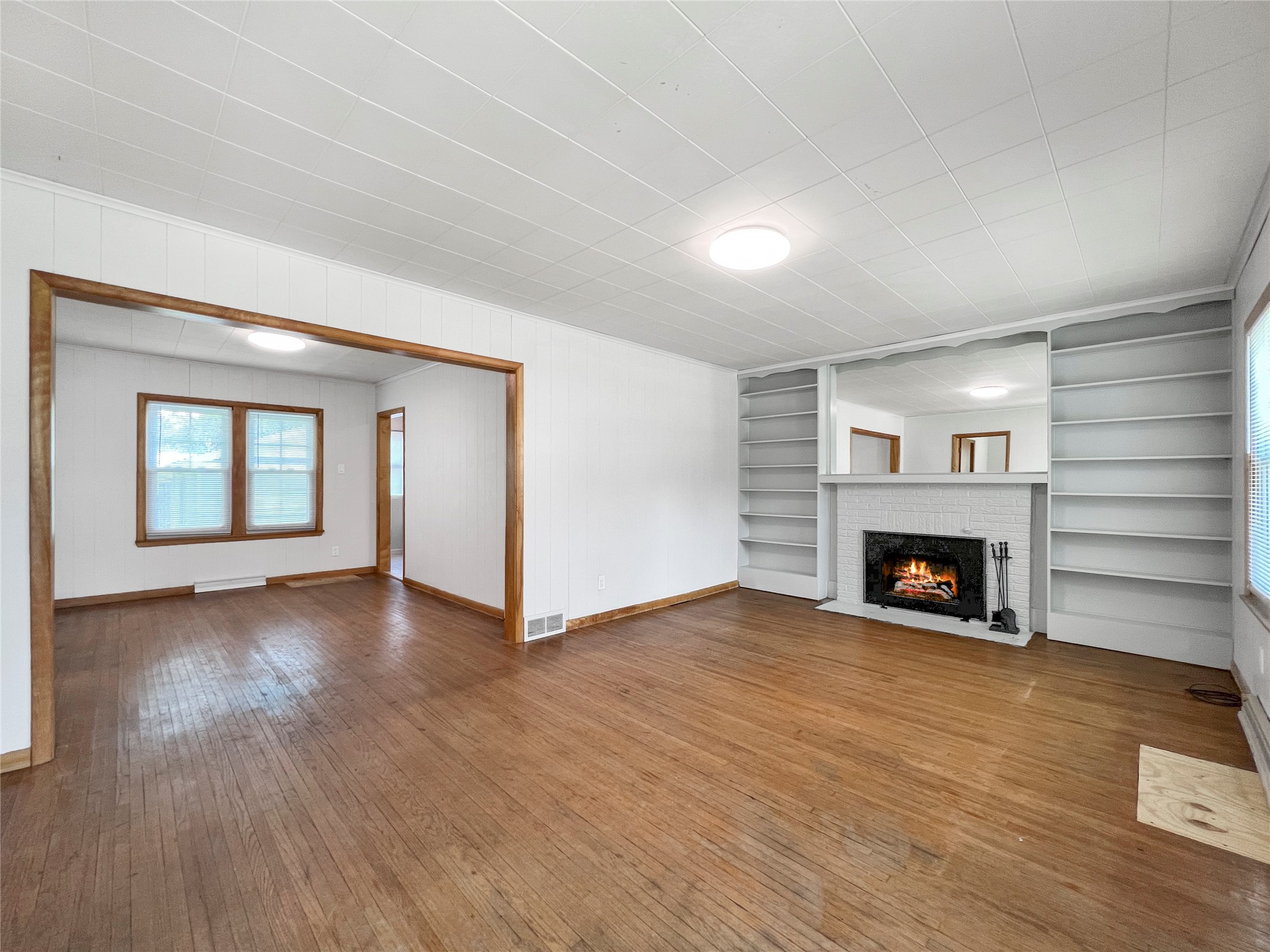 1220 Lincoln Way Property Photo 7