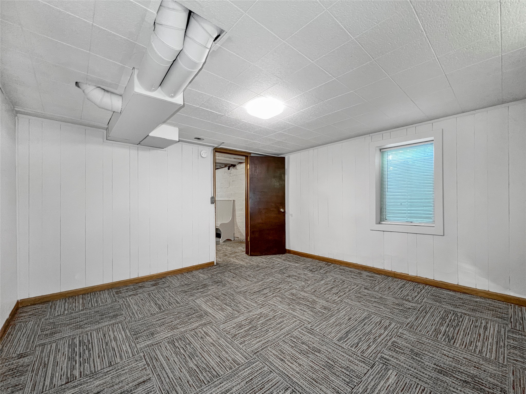 1220 Lincoln Way Property Photo 15
