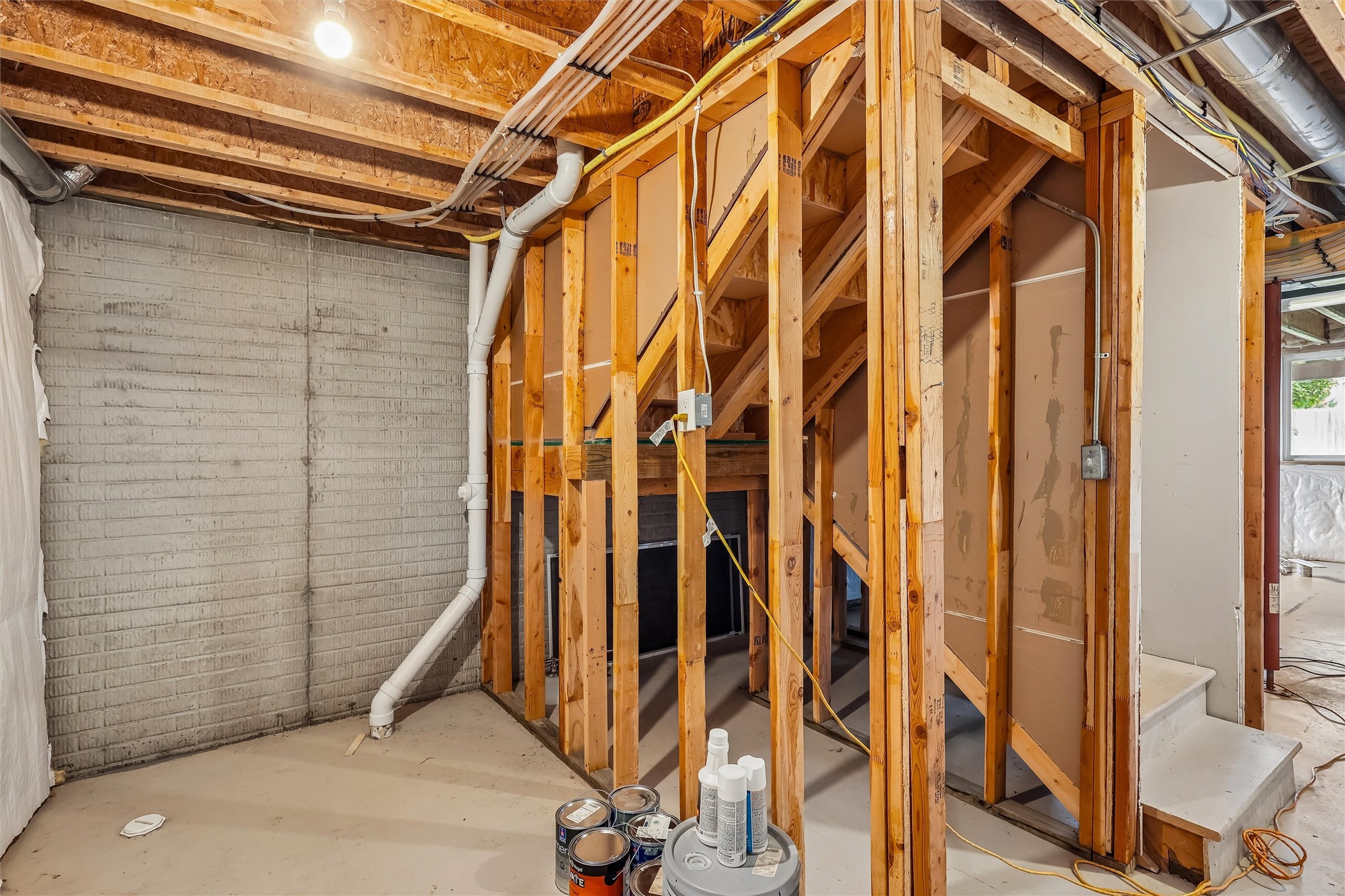 4704 Ne Hayes Drive Property Photo 28