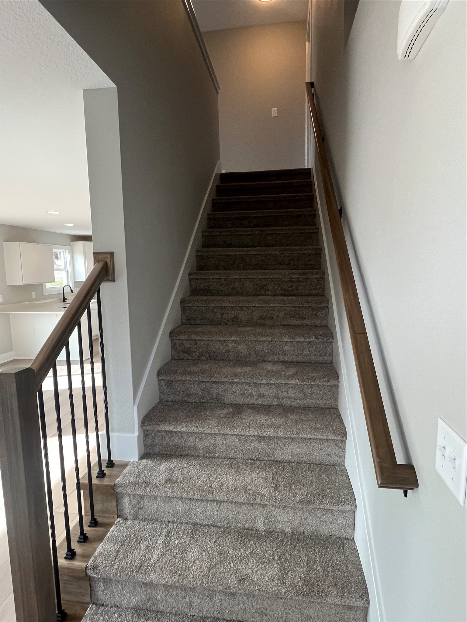 607 W Wright Road Property Photo 11