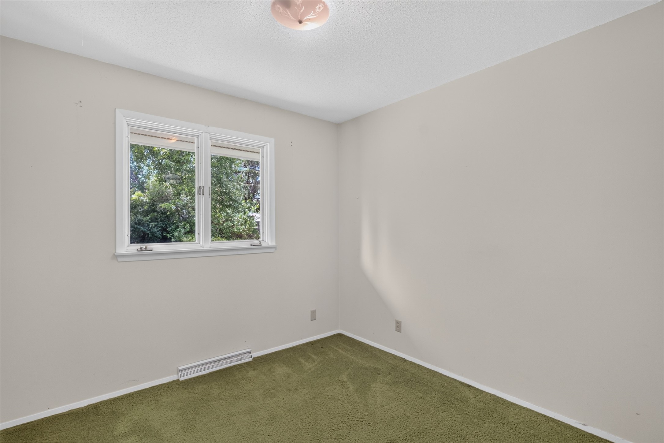 2615 Hoover Avenue Property Photo 17