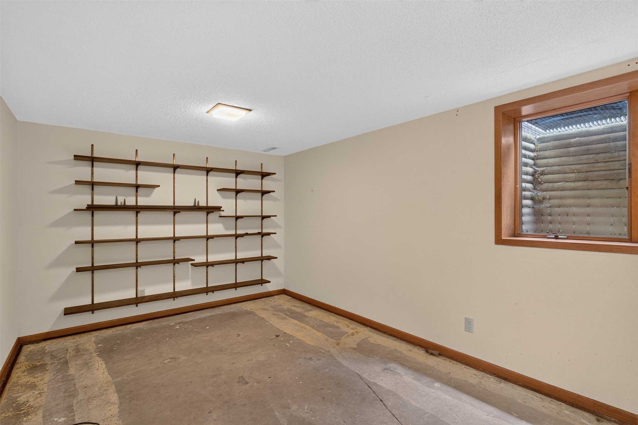 2615 Hoover Avenue Property Photo 23