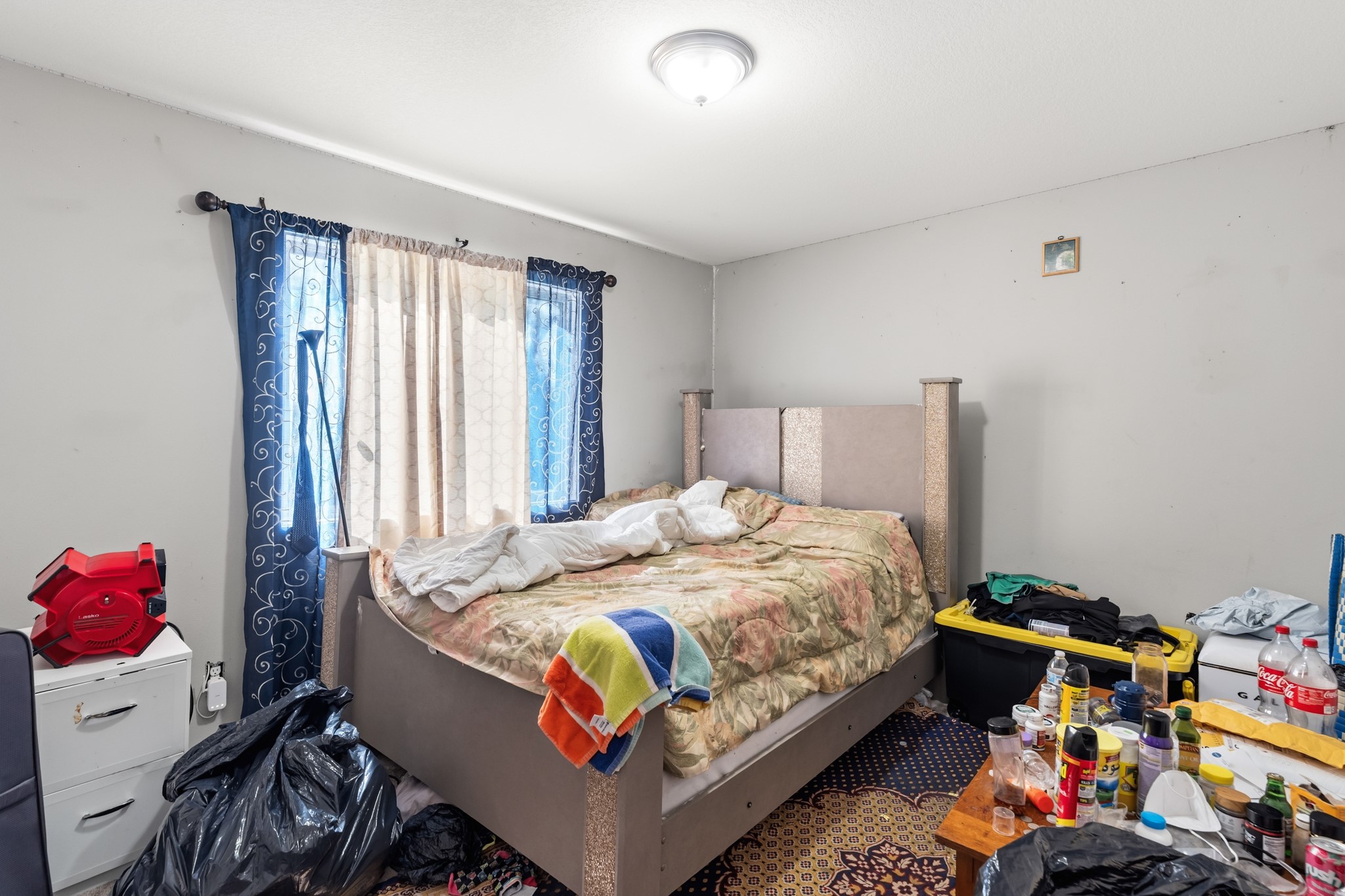 2121 E 25th Street Property Photo 6