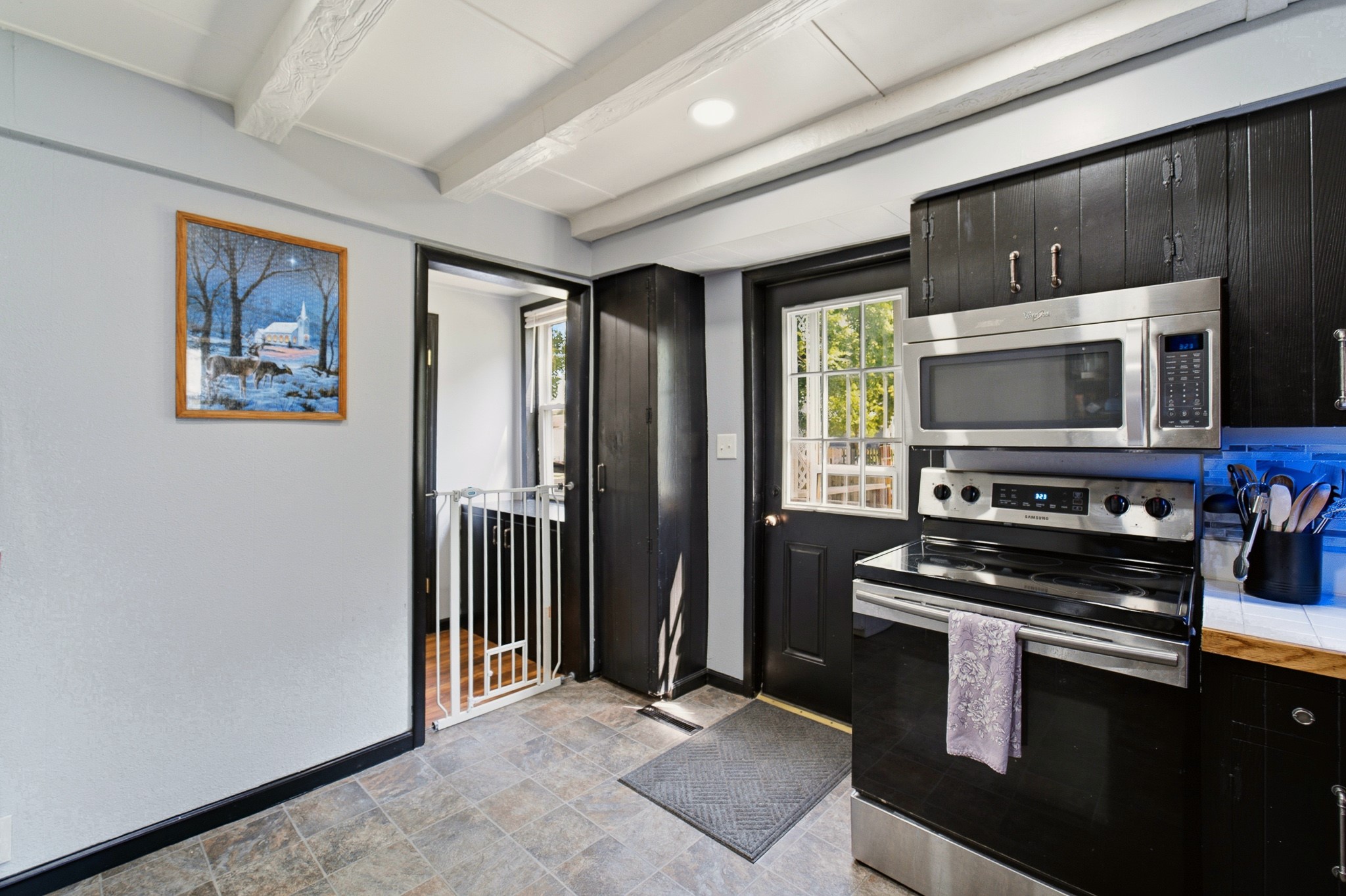 402 W Mamie Eisenhower Avenue Property Photo 17
