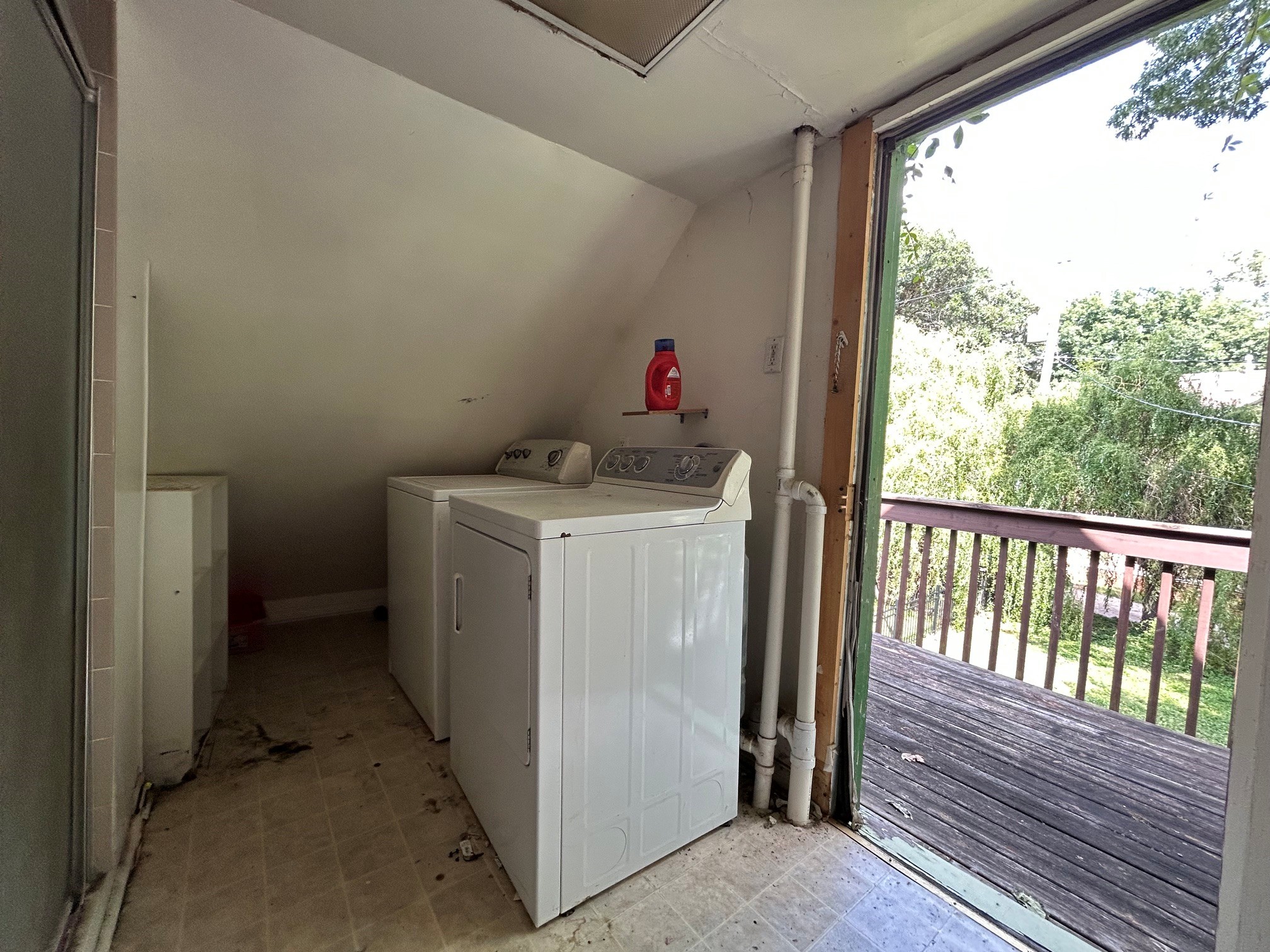 735 20th Street Property Photo 16