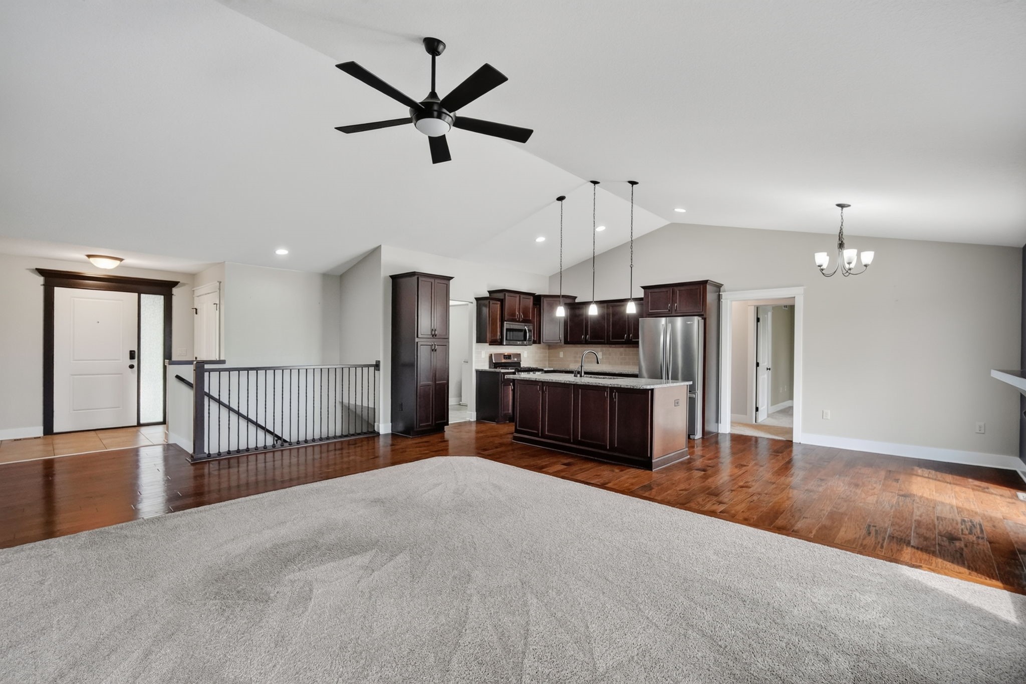 2421 Nw Abilene Road Property Photo 6