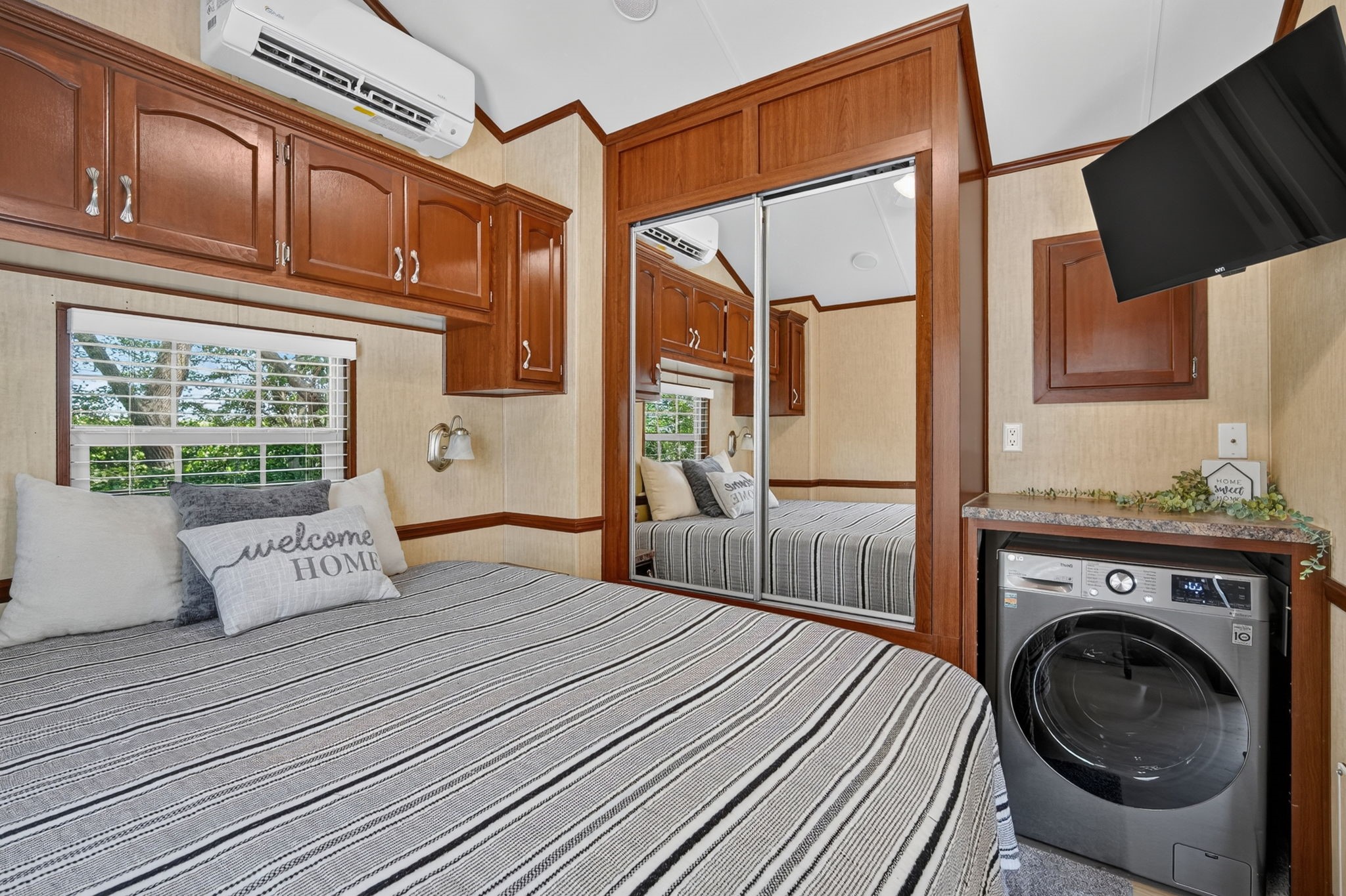 2518 Wagon Road Property Photo 11
