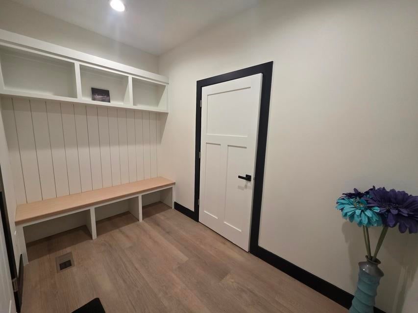 718 Ringold Street Property Photo 4