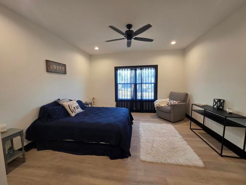 718 Ringold Street Property Photo 17