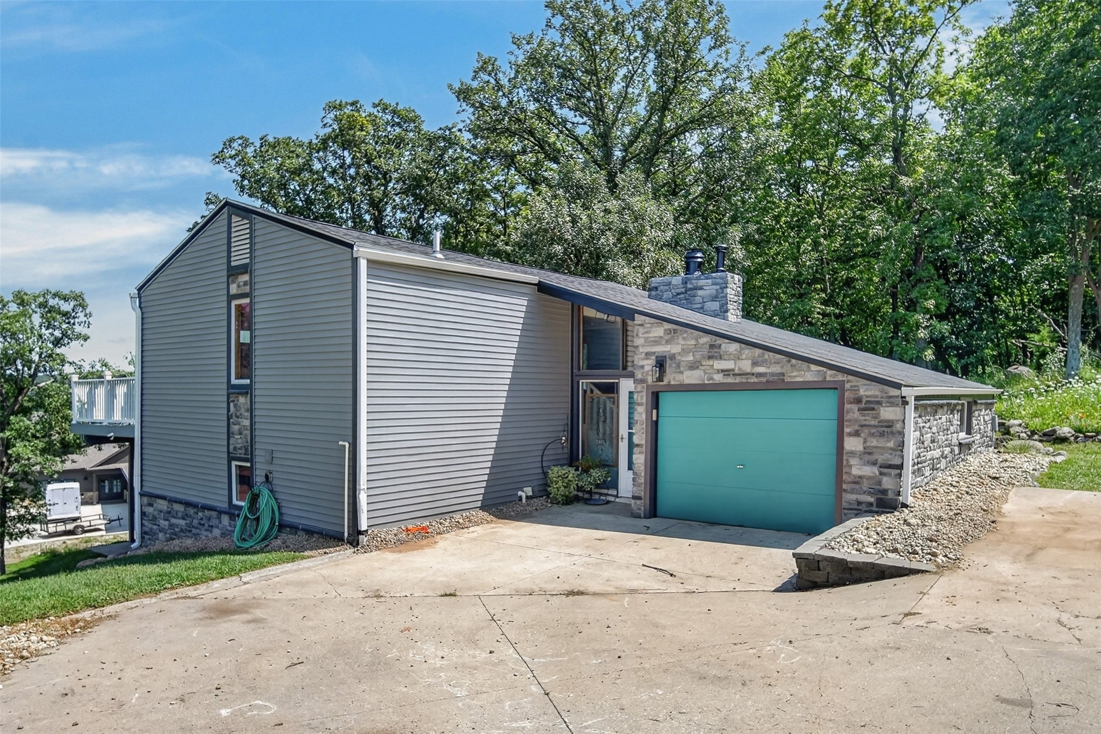 7066 Andrews Terrace Property Photo 1