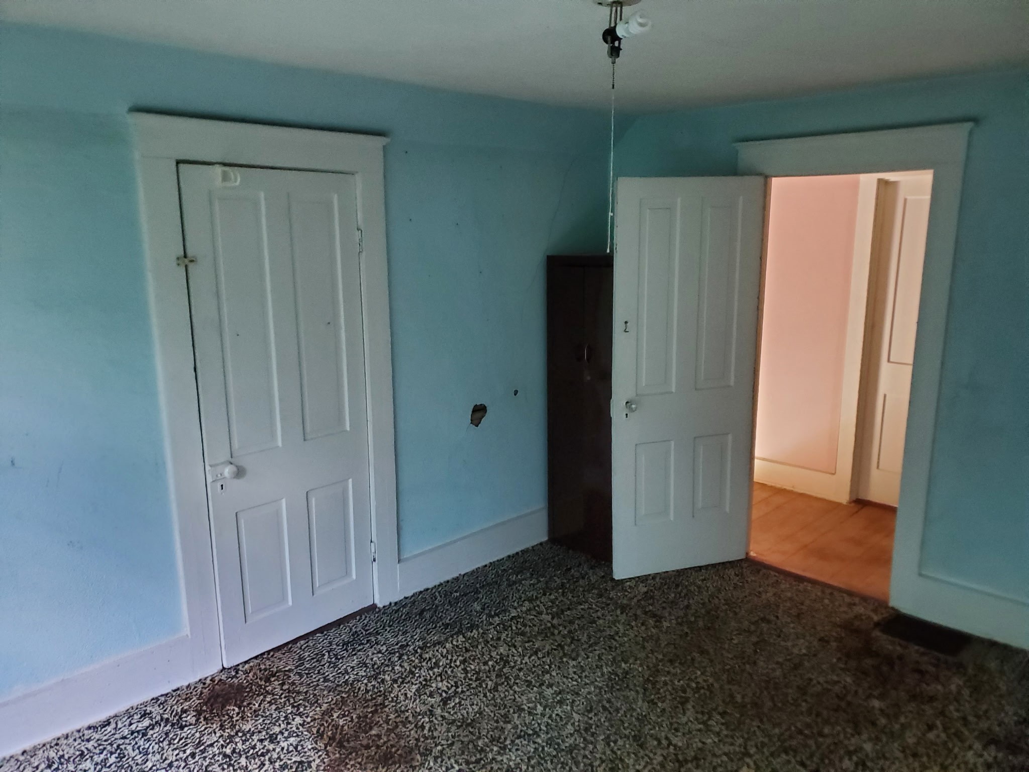 212 Dewey Street Property Photo 11