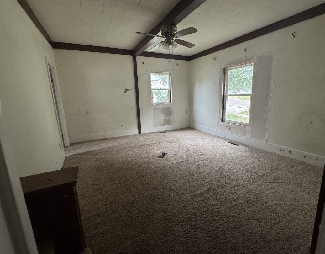 208 S 3rd Street Property Photo 3