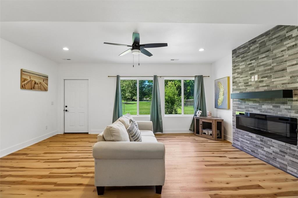 1010 Frederick Avenue Property Photo 24