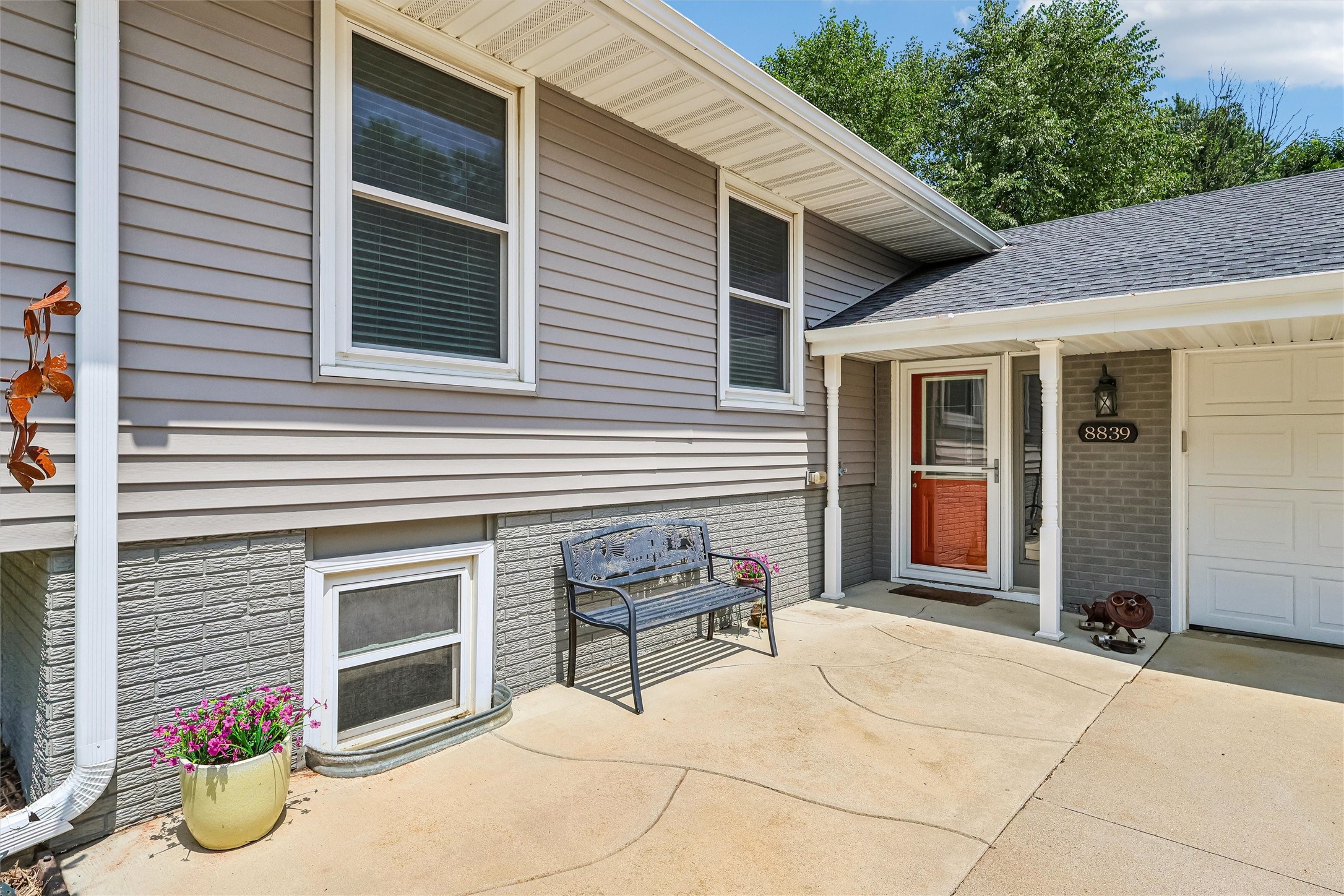 8839 Woodmayr Circle Property Photo 33