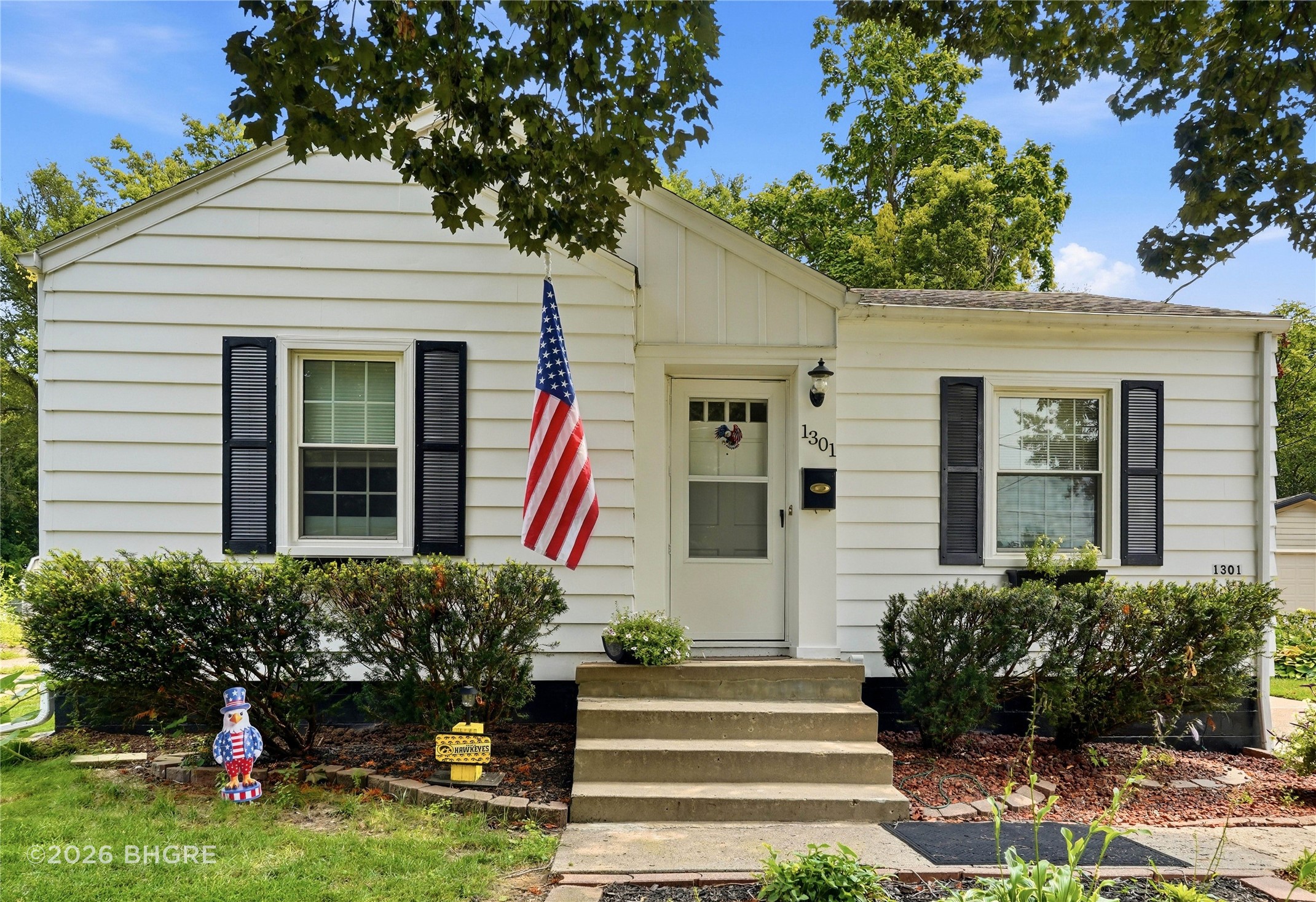 1301 57th Place Property Photo 1