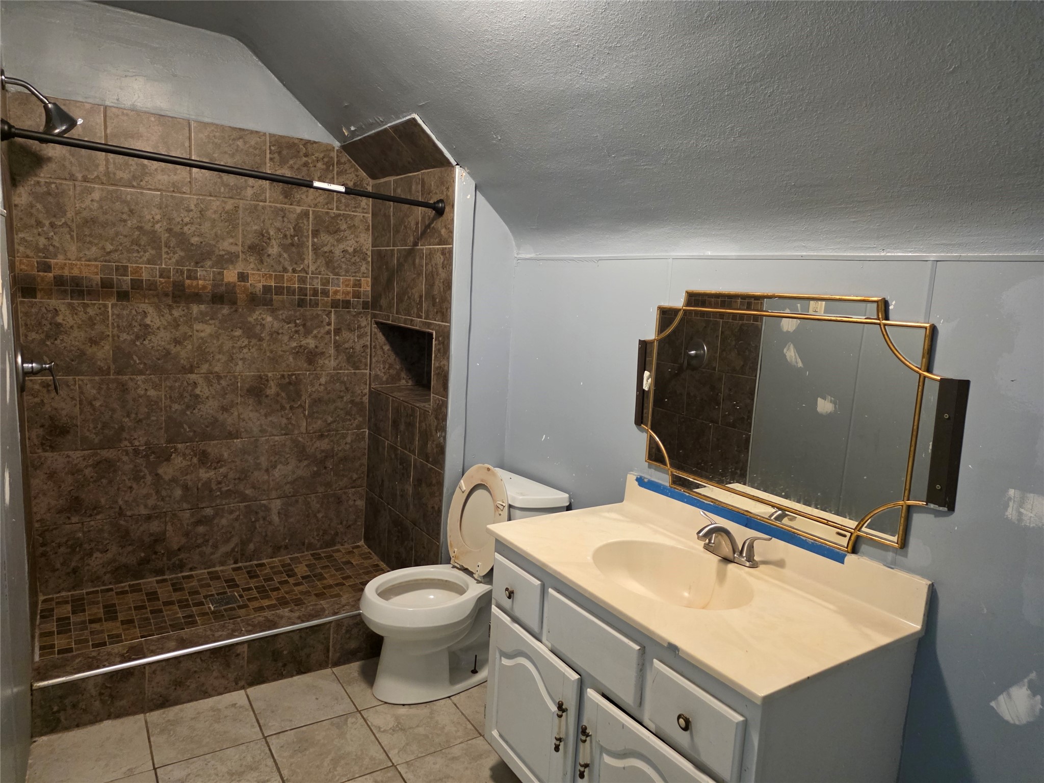 807 May Street Property Photo 11