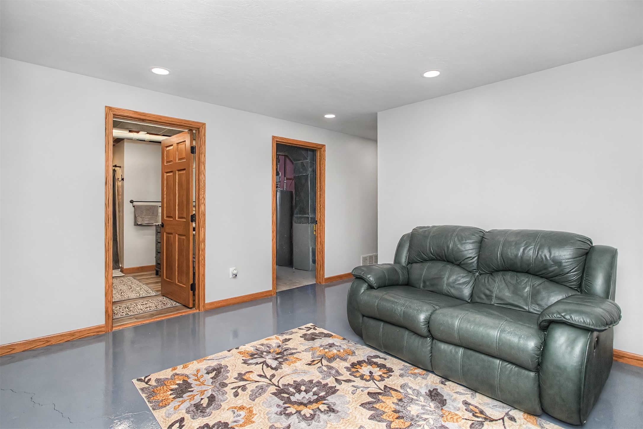610 S Samson Street Property Photo 26