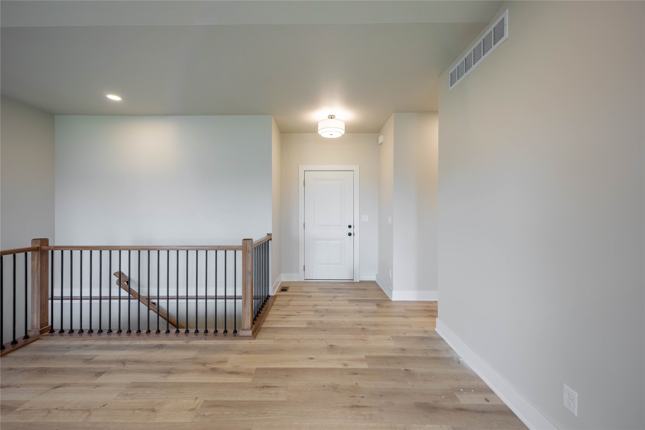 934 Wild Oak Drive Property Photo 11