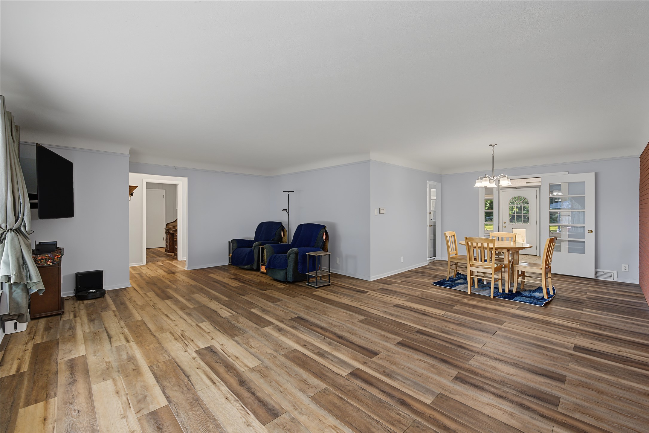 804 17th Street Property Photo 3