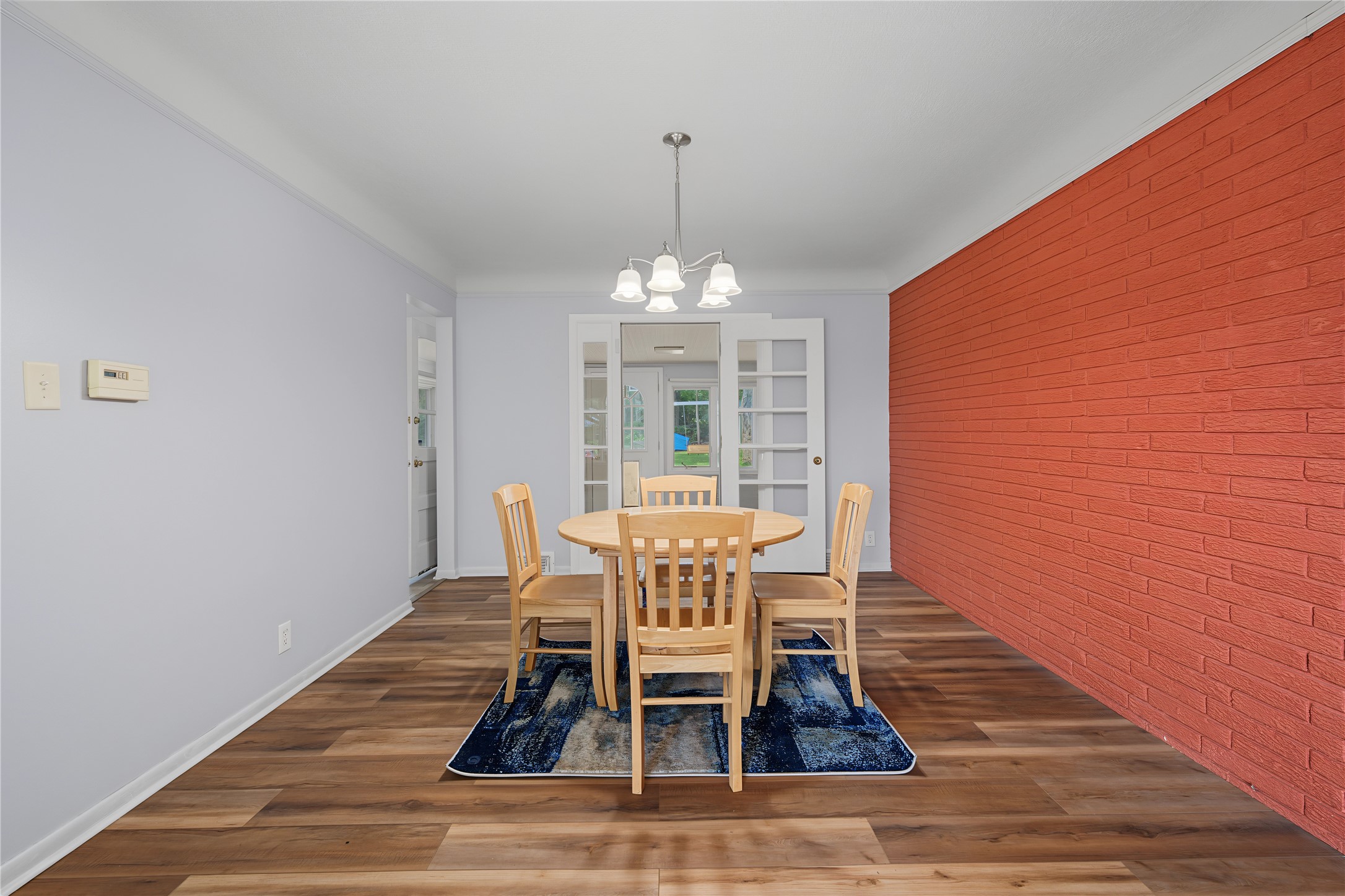 804 17th Street Property Photo 4