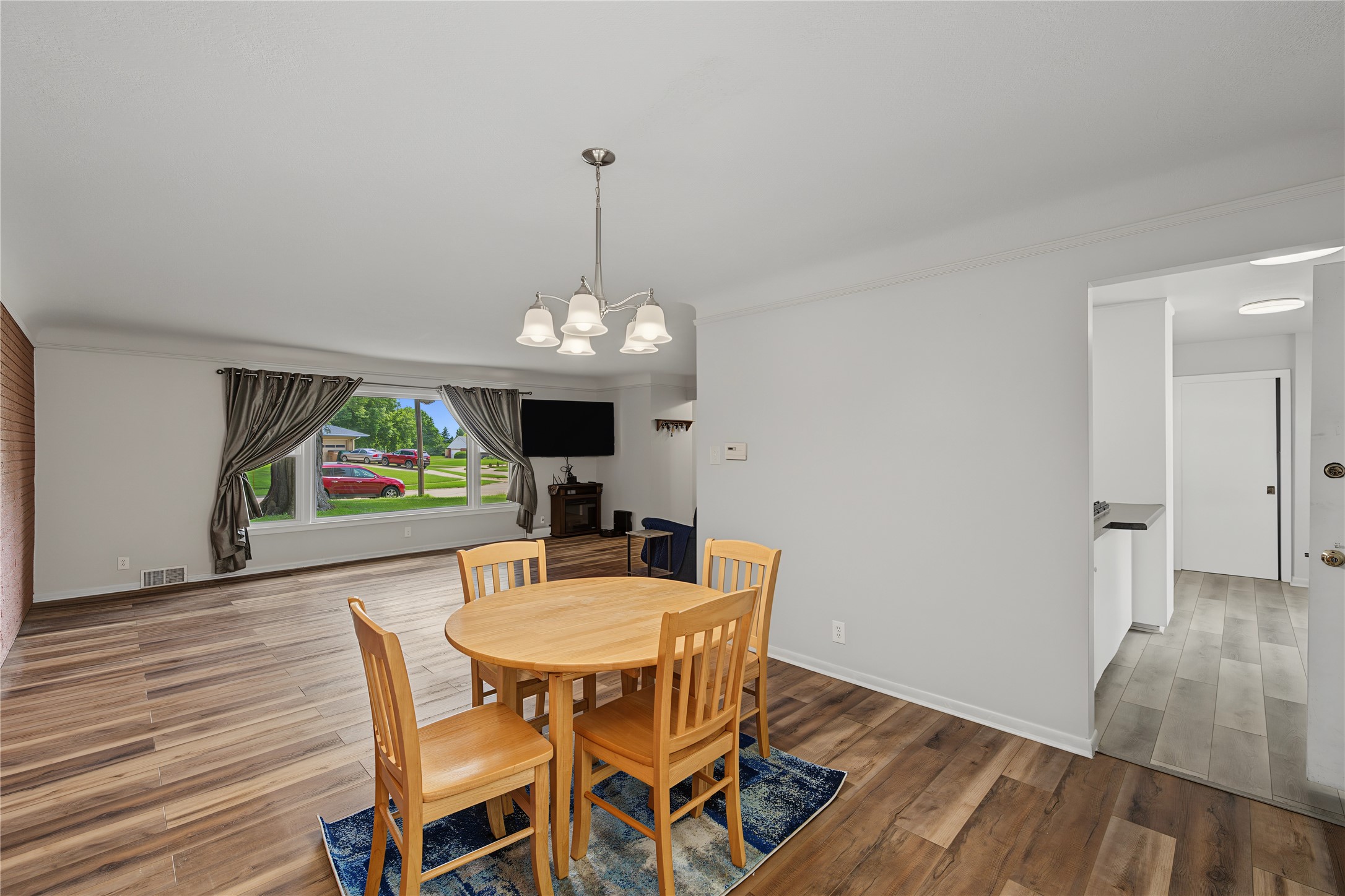 804 17th Street Property Photo 5