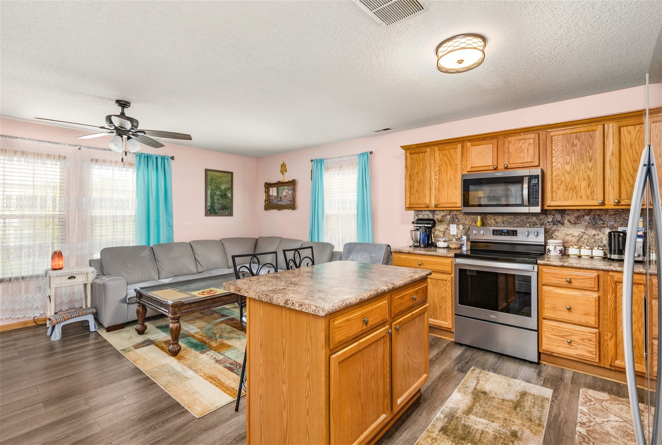 3060 Sw Sharmin Lane Property Photo 4