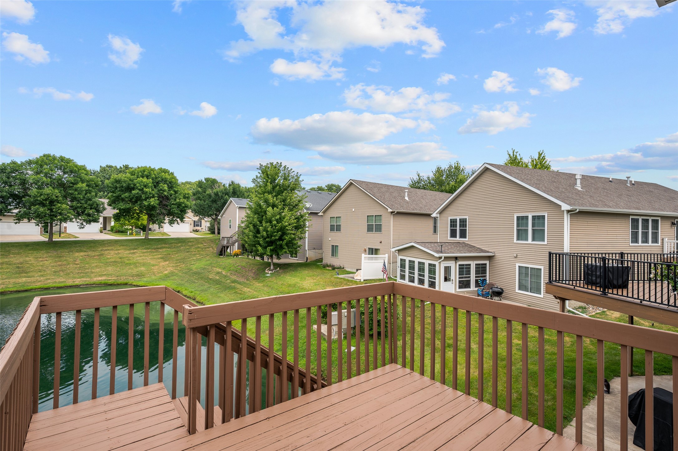 5916 Sapphire Circle Property Photo 6