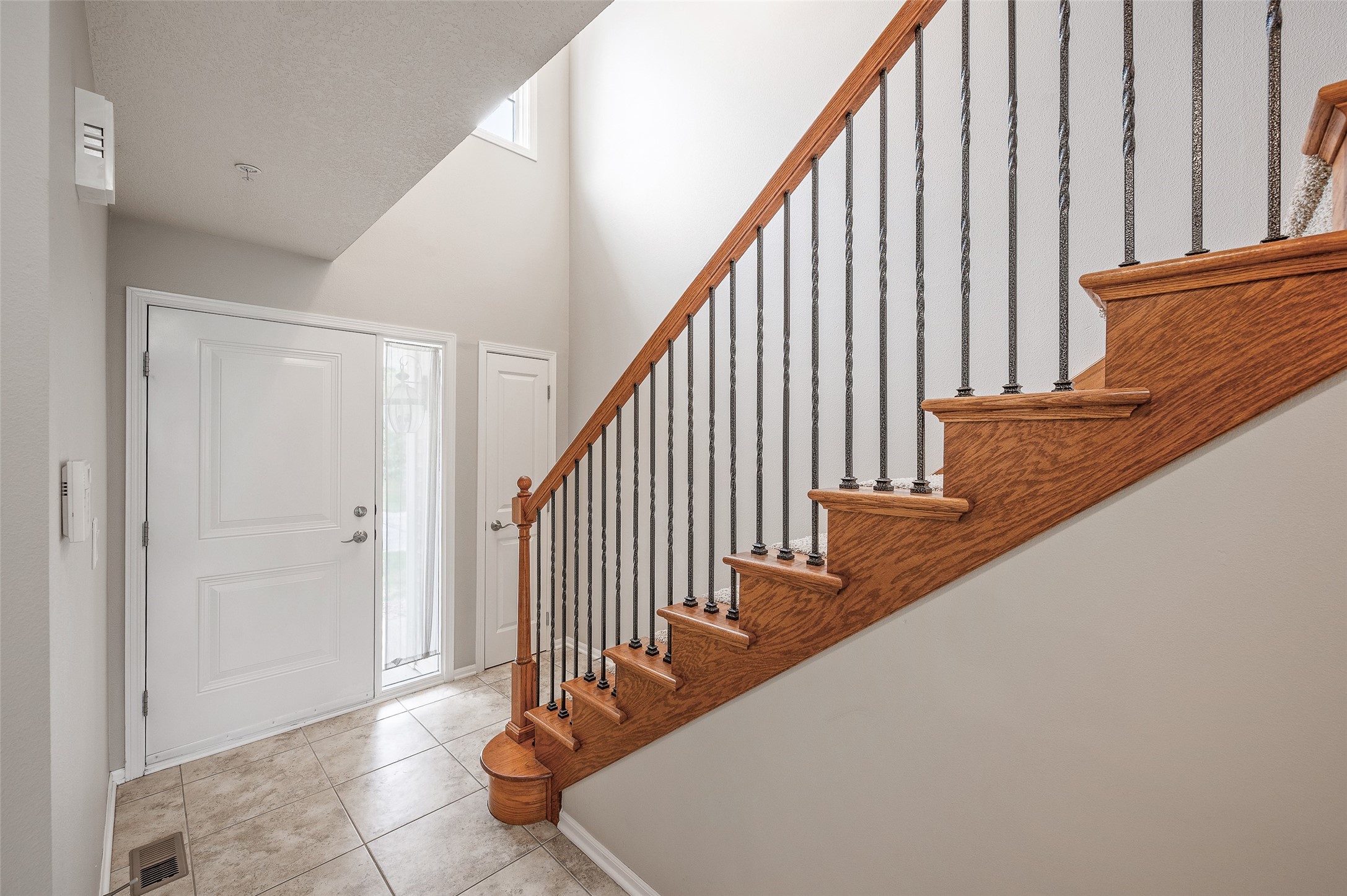 5916 Sapphire Circle Property Photo 12