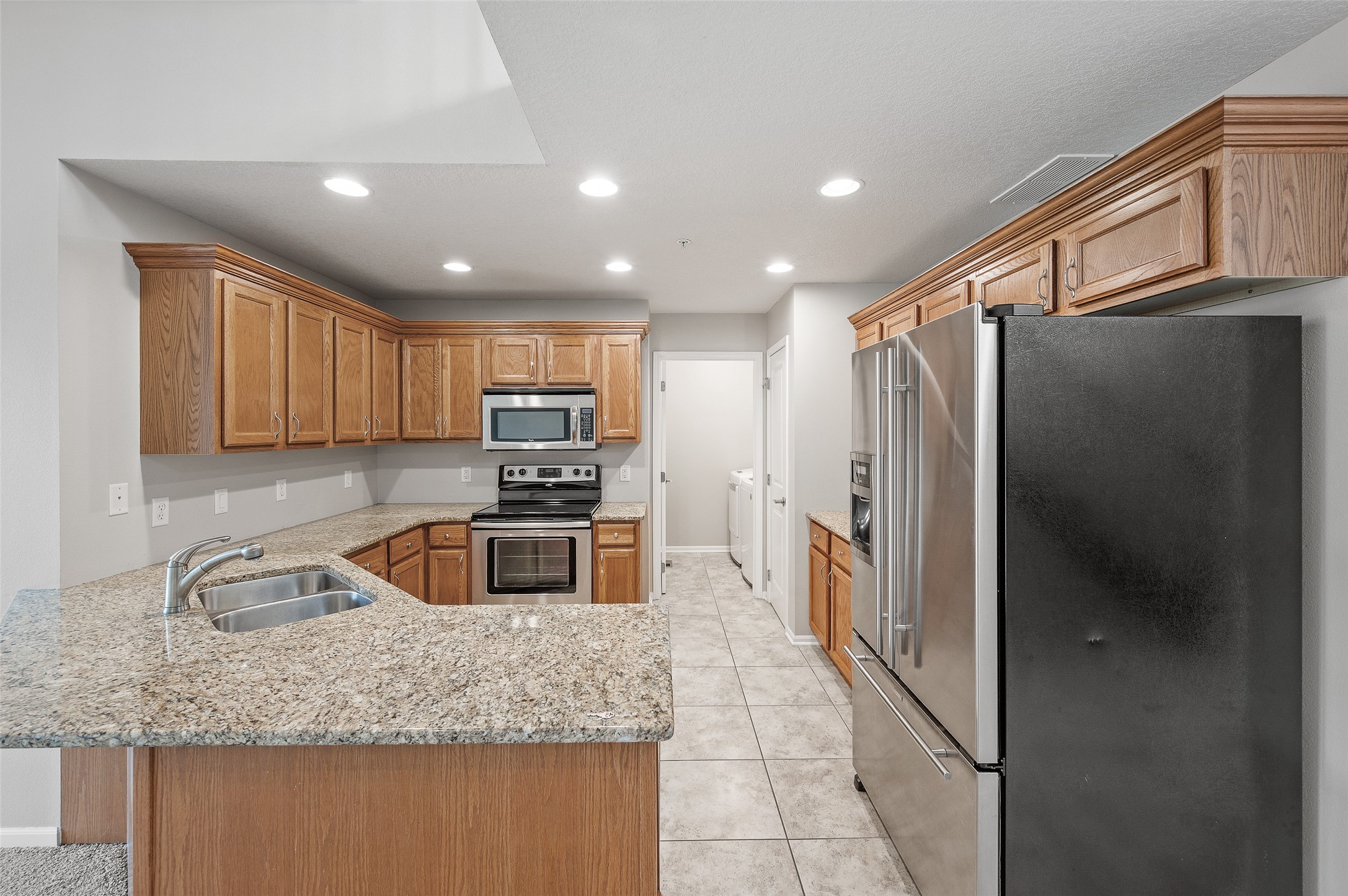 5916 Sapphire Circle Property Photo 13