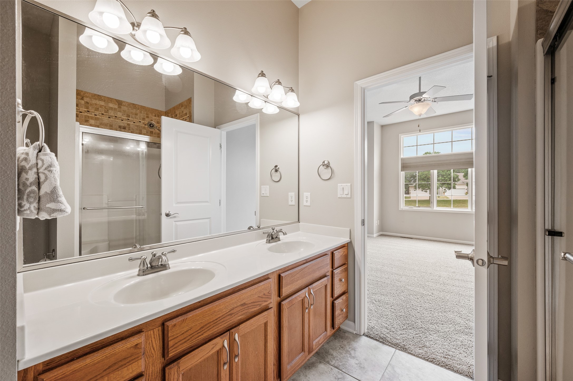 5916 Sapphire Circle Property Photo 26