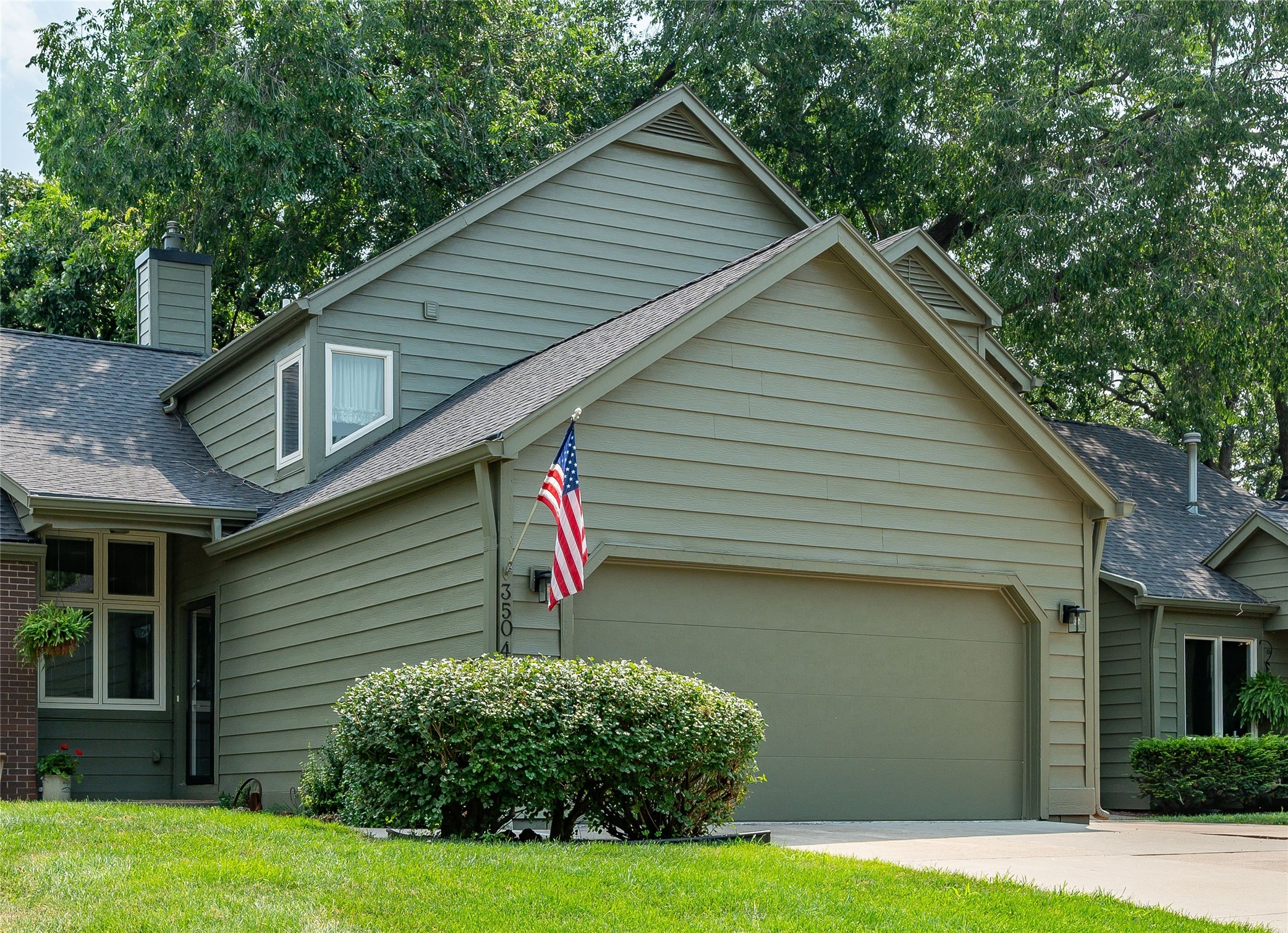 3504 Oak Creek Place Property Photo 1