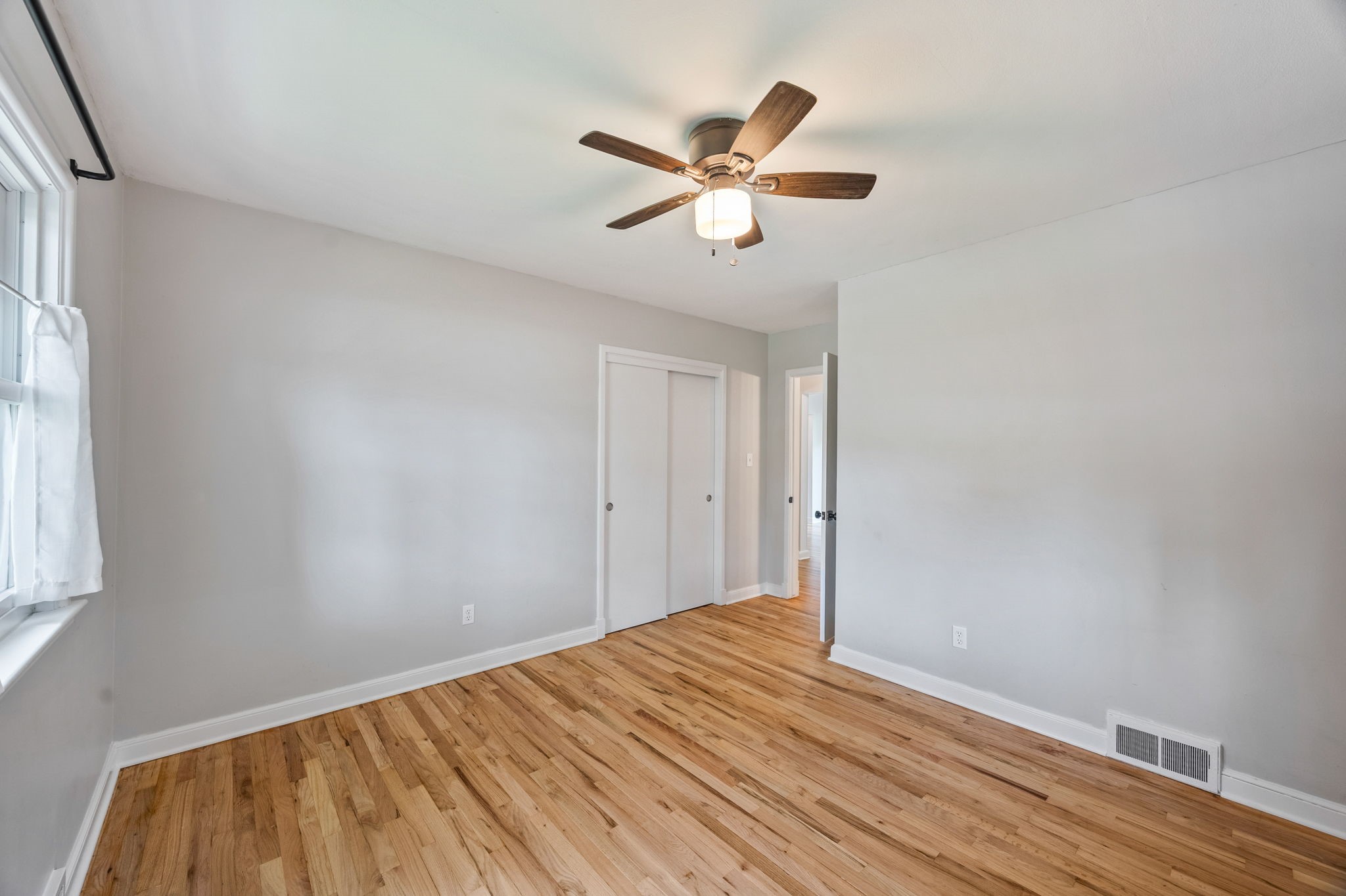 4046 39th Place Property Photo 16