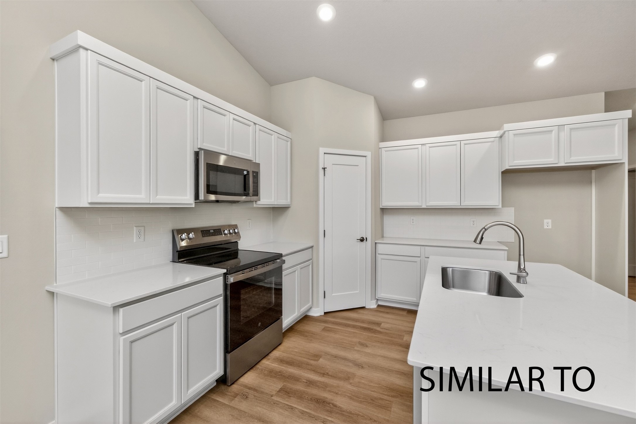 2912 Myron Street Property Photo 15