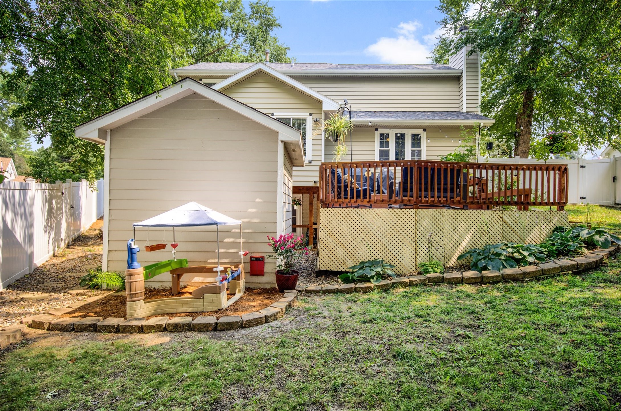 1302 Richard George Drive Property Photo 28