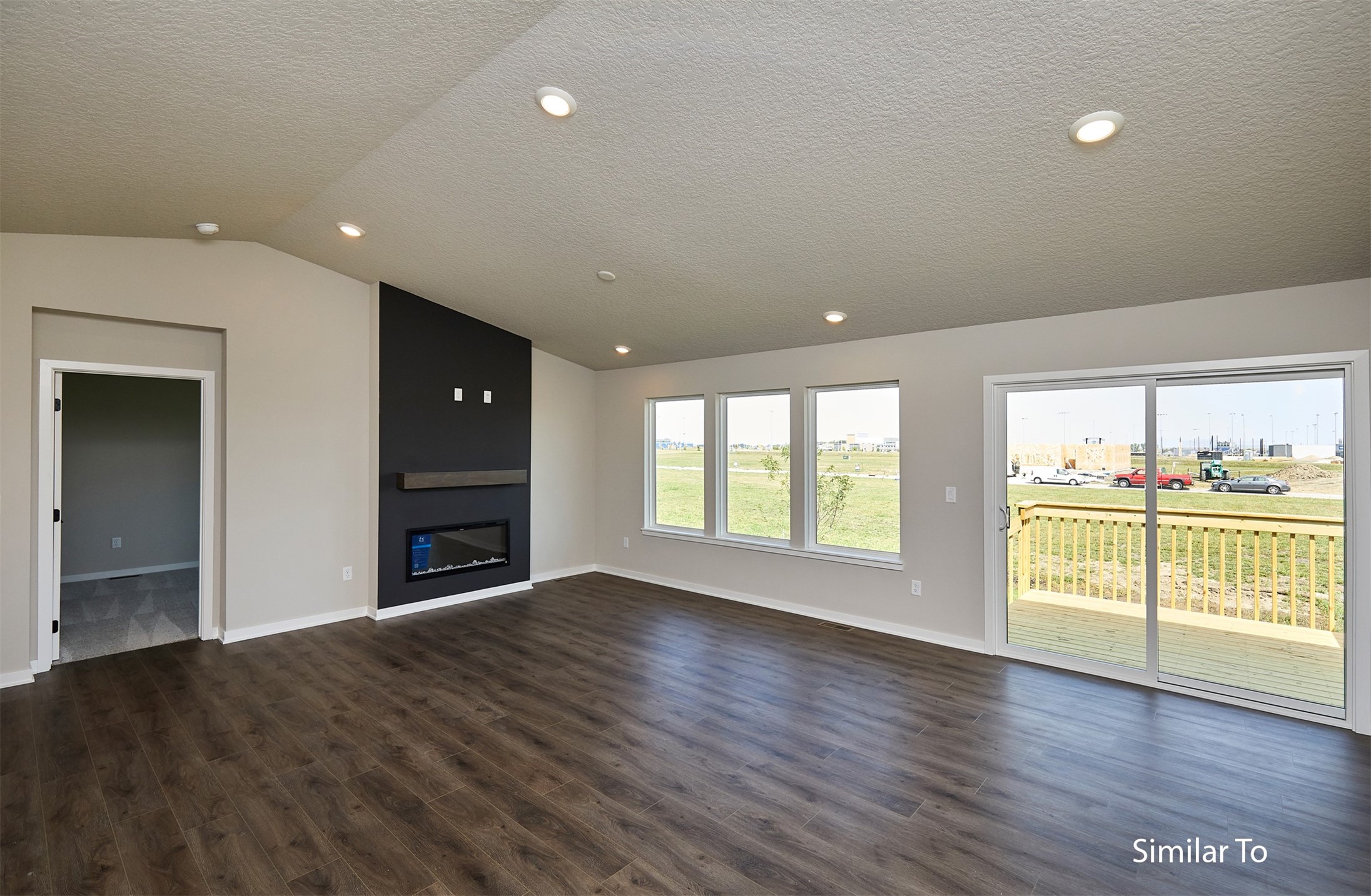 2411 Spruce Street Property Photo 4