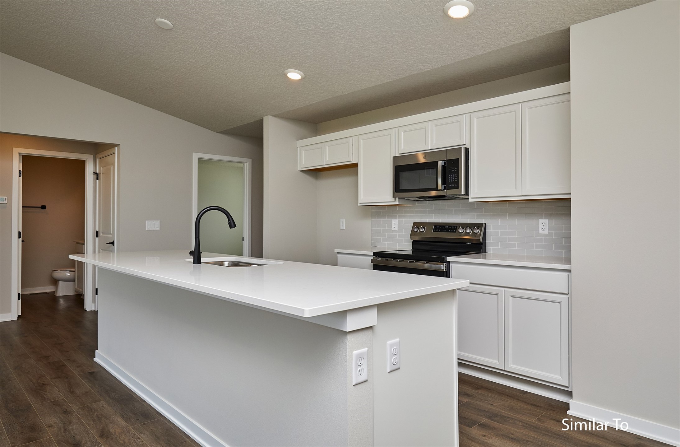 2411 Spruce Street Property Photo 13